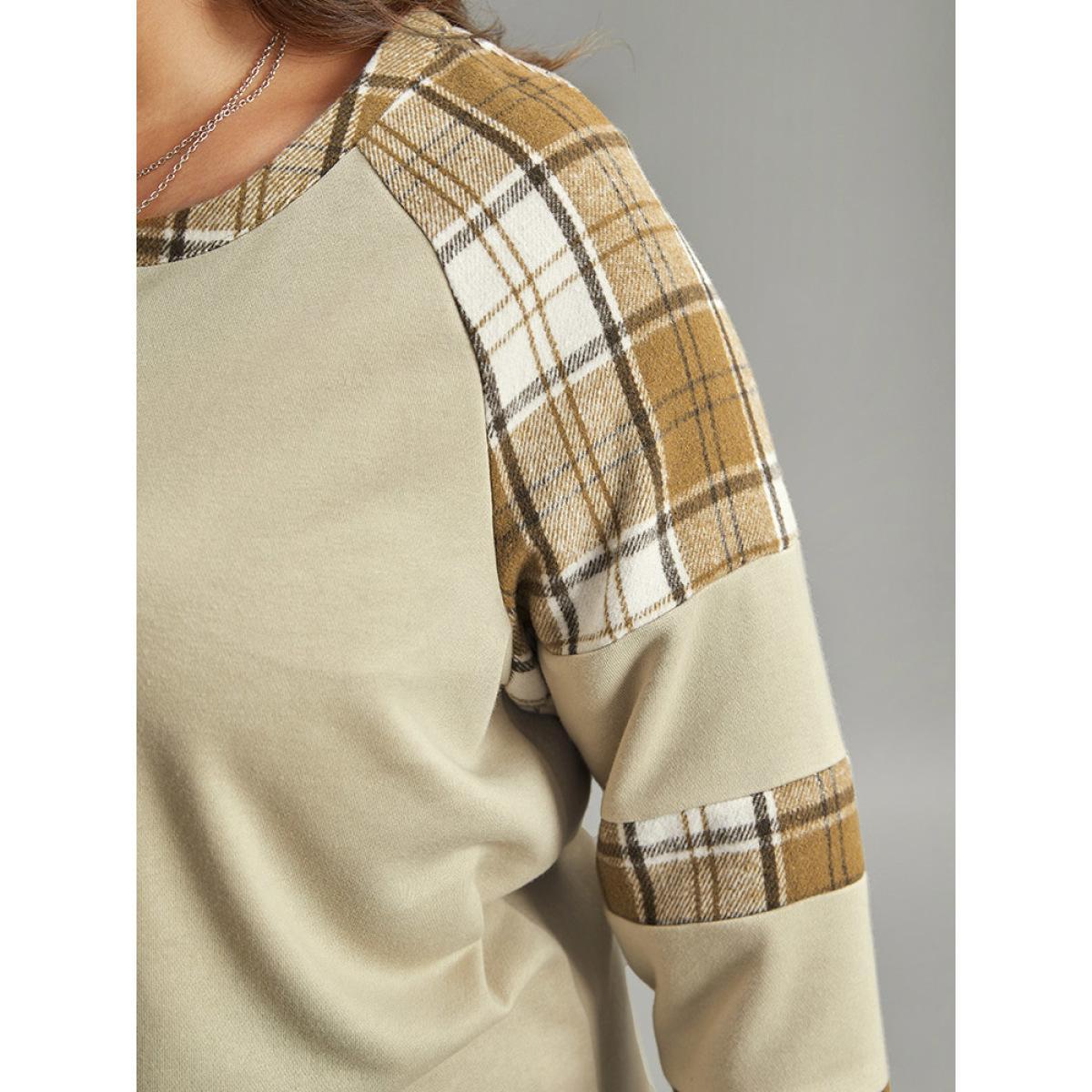 Plus Size Plaid Patchwork Raglan Sleeve Sweatshirt Women Champagne Casual Thick Round Neck Dailywear Sweatshirts BloomChic 18-20/2X Product Image