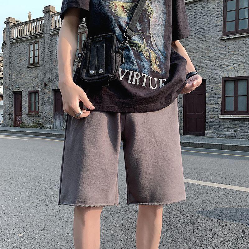 Wide-Leg Sweatshorts Product Image