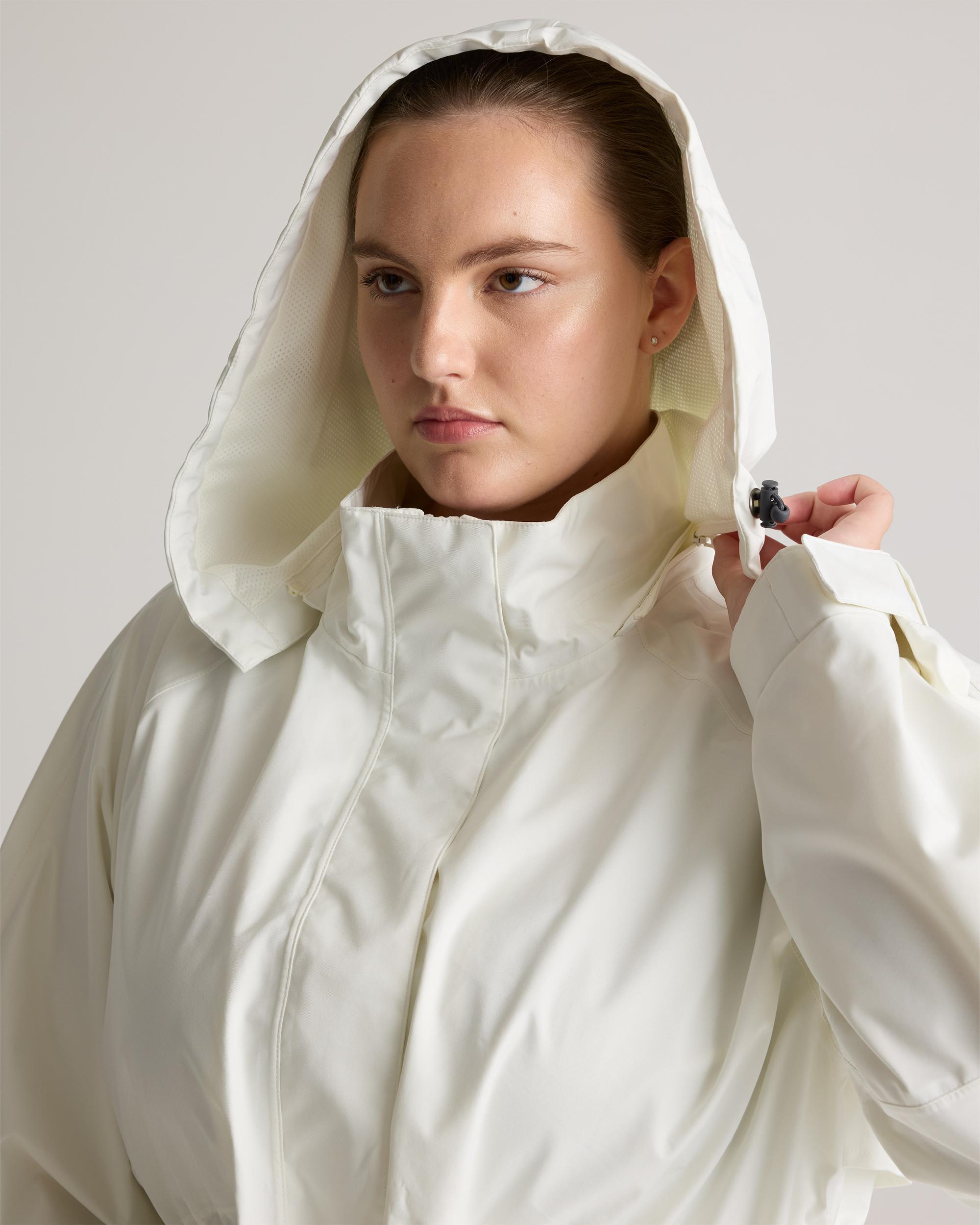 Quince | Women's Weatherproof Rain Trench Coat Size XS, Polyester/Recycled Polyester Blend Product Image