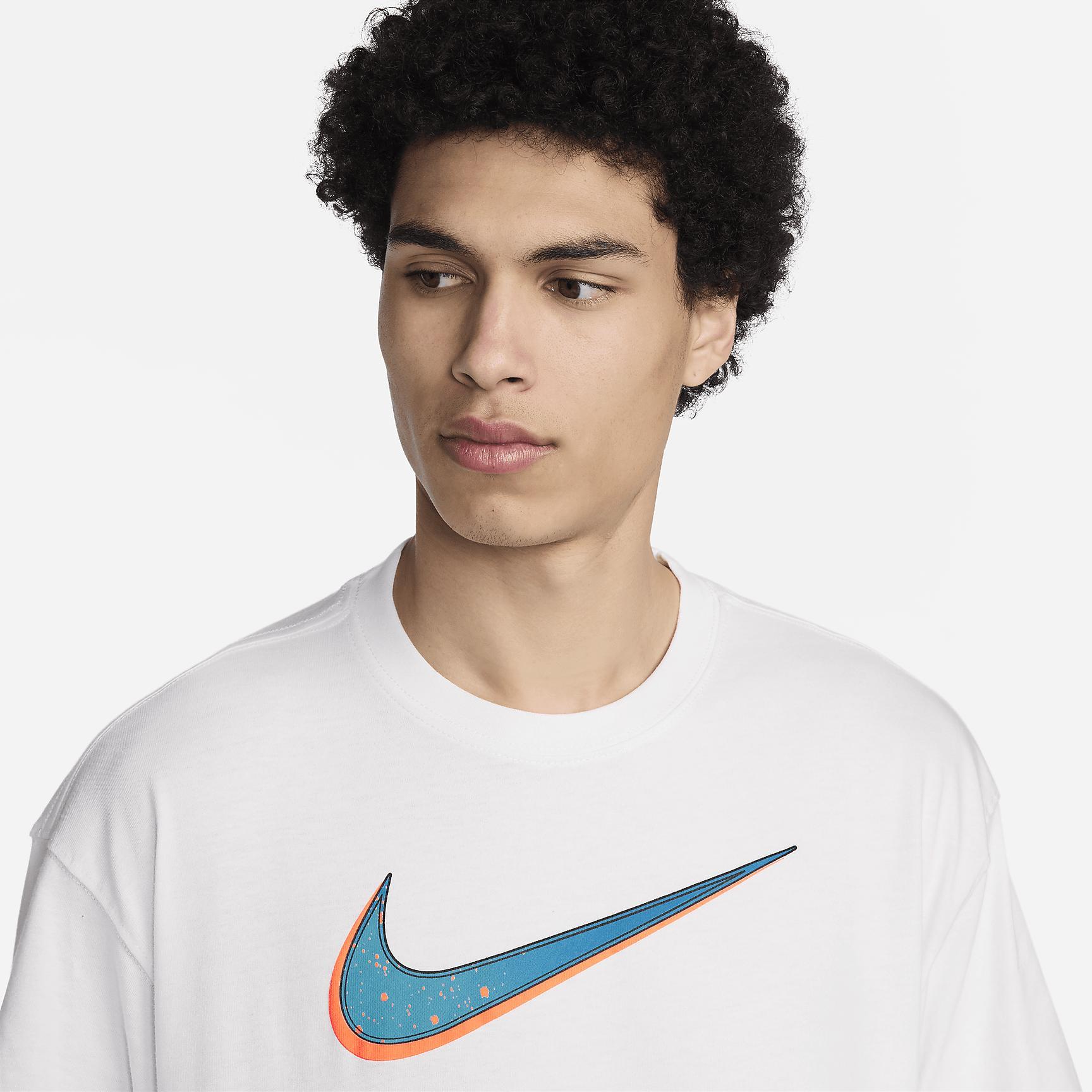 Nike Men's LeBron M90 Basketball T-Shirt Product Image