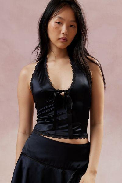 Kimchi Blue Farrah Plunge V-Neck Halter Top Womens at Urban Outfitters Product Image