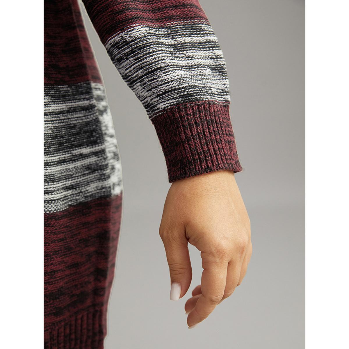 Plus Size Heather Colorblock Contrast Pocket Button Through Cardigan Burgundy Women Casual Loose Long Sleeve Everyday Cardigans BloomChic 30/6X Product Image