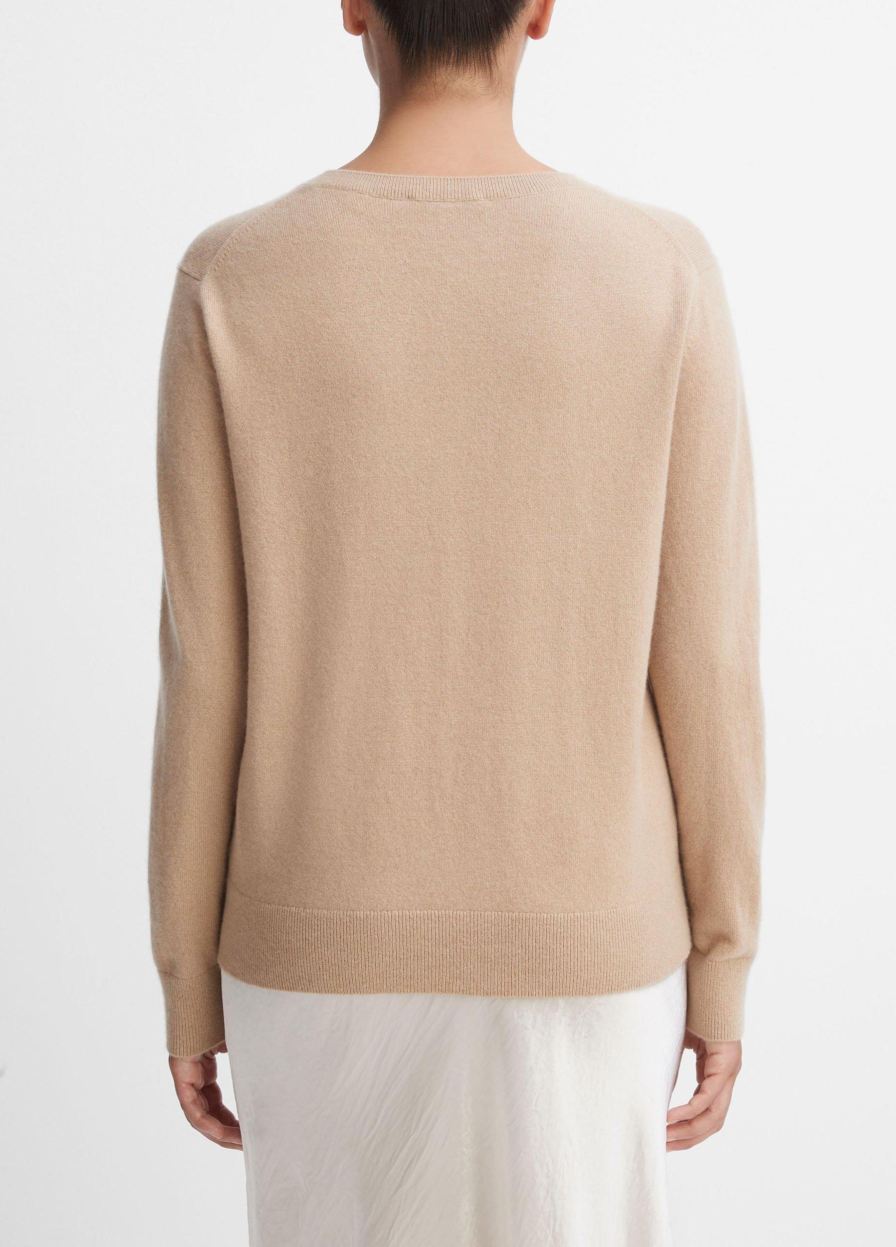 Womens Cashmere Weekend V-Neck Sweater, Camel, Size M Vince Product Image