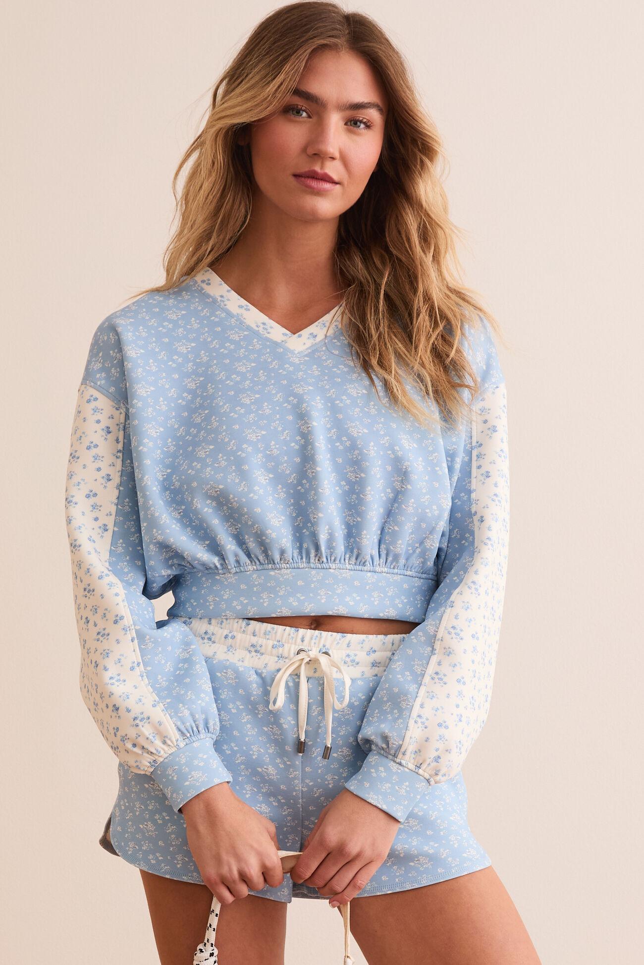 Supersoft Floral V-Neck Cropped Sweatshirt Product Image