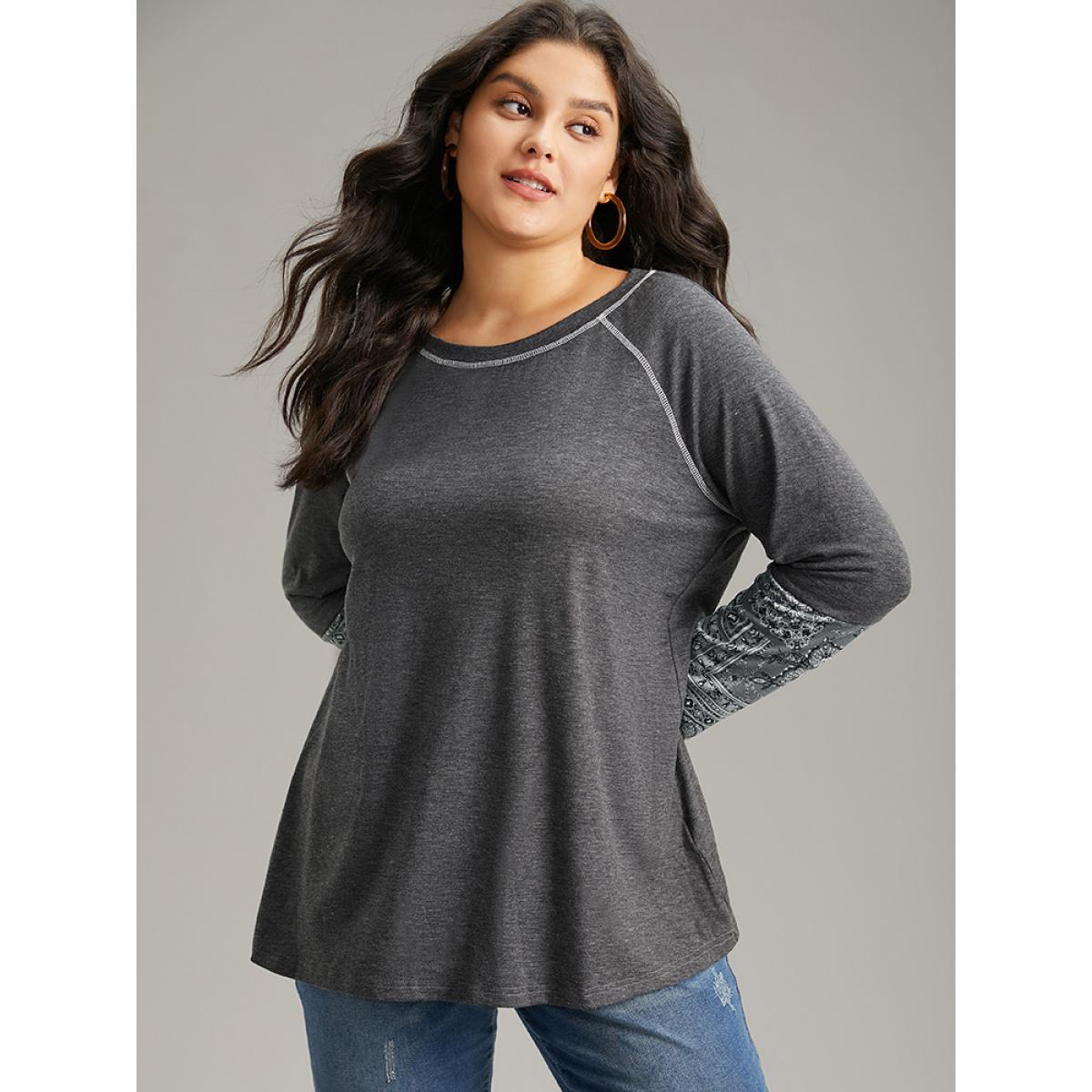 Plus Size Bandana Print Crew Neck Raglan Sleeve T-shirt Gray Women Casual Printed Bohemian Print Round Neck Dailywear T-shirts BloomChic 28/5X Product Image