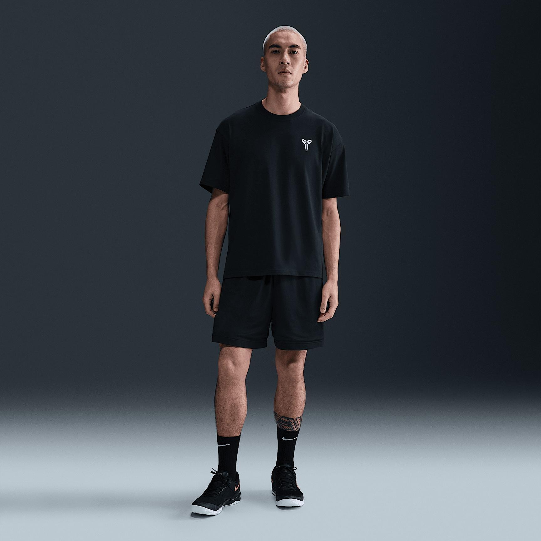 Nike Men's Kobe Basketball T-Shirt Product Image