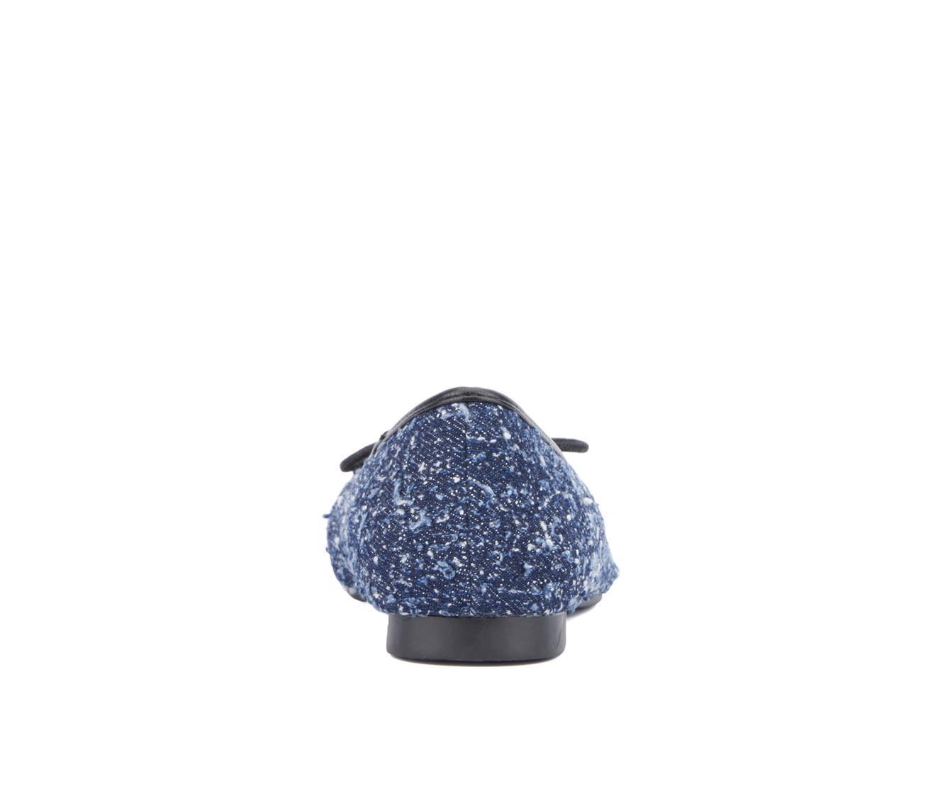 Women's New York and Company Patricia Flats Product Image