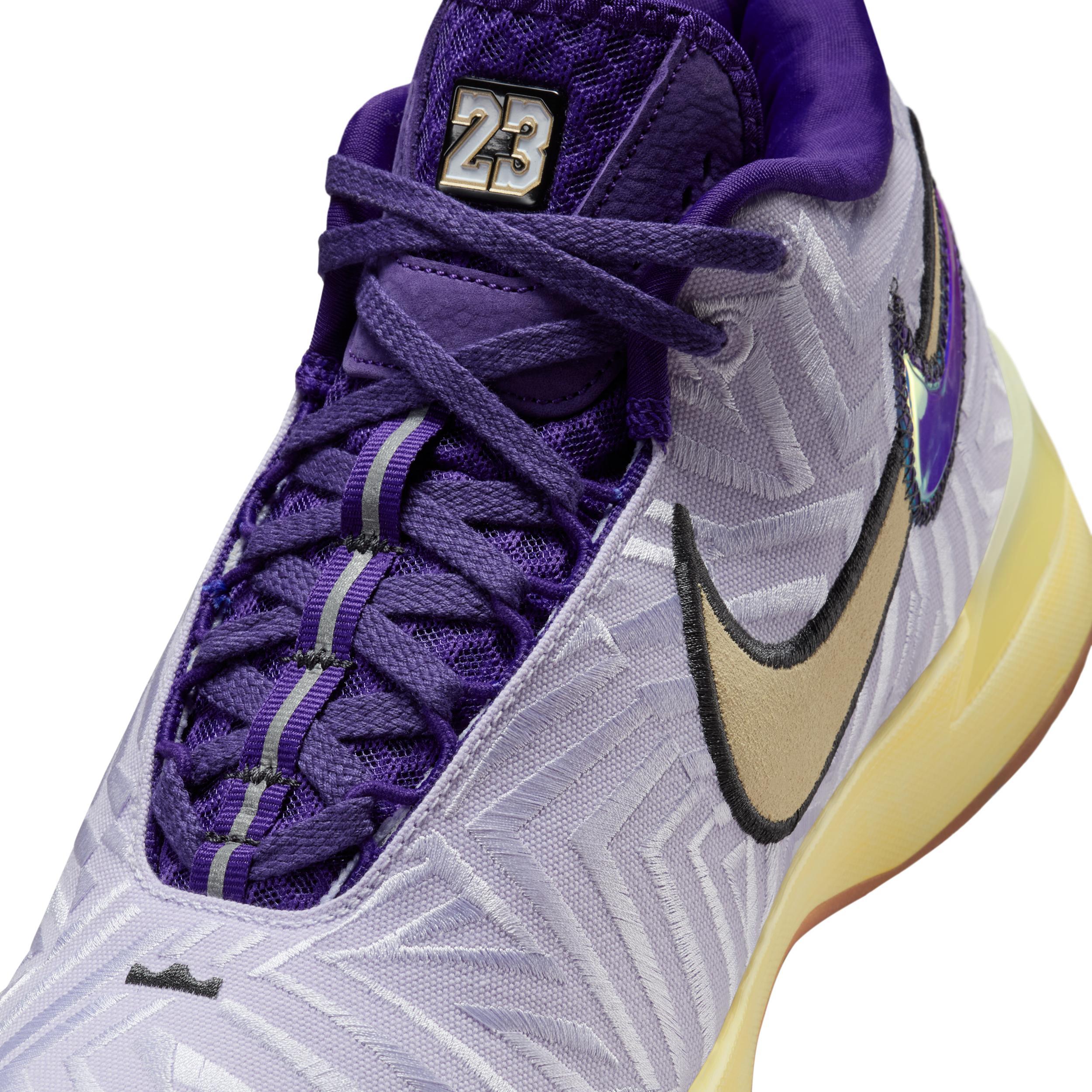 LeBron NXXT Genisus Basketball Shoes Product Image