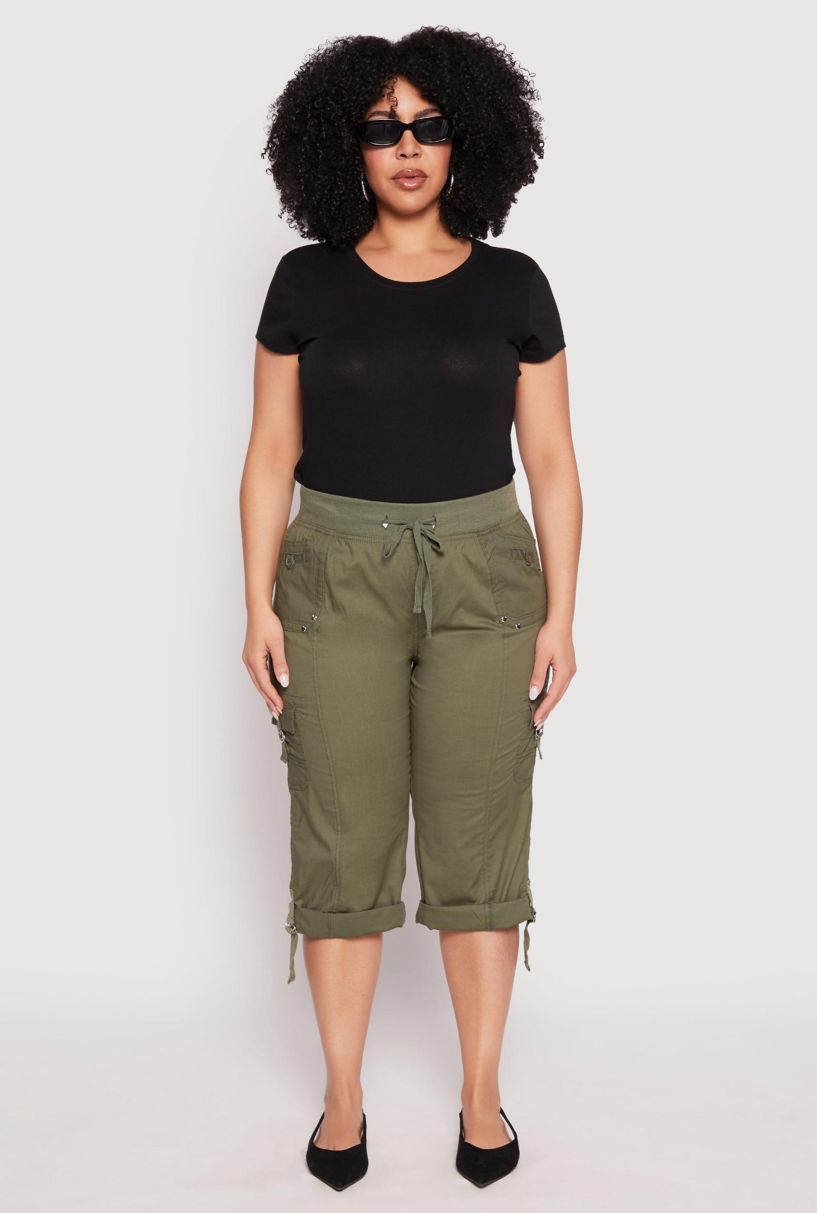 Womens Plus Size Poplin Rolled Cuff Capri Pants Product Image