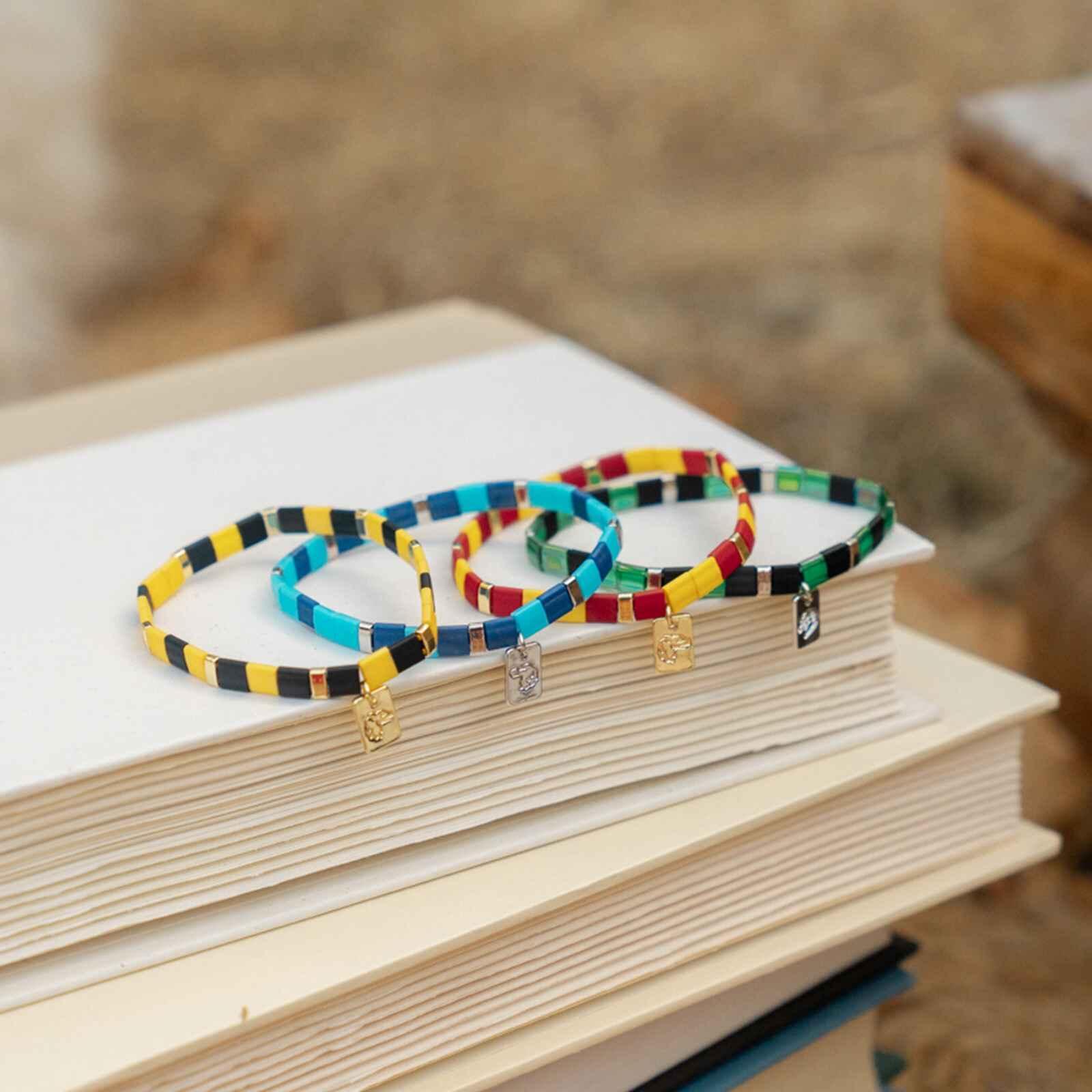 Hufflepuff™ Tile Bead Stretch Bracelet Male Product Image