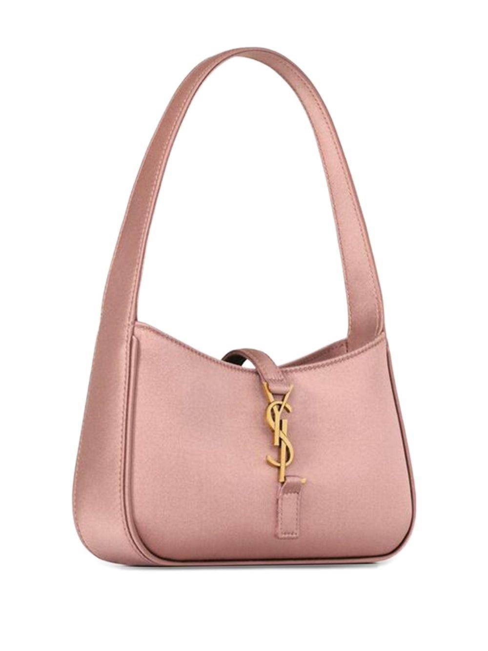 Le 5 à 7 shoulder bag Product Image