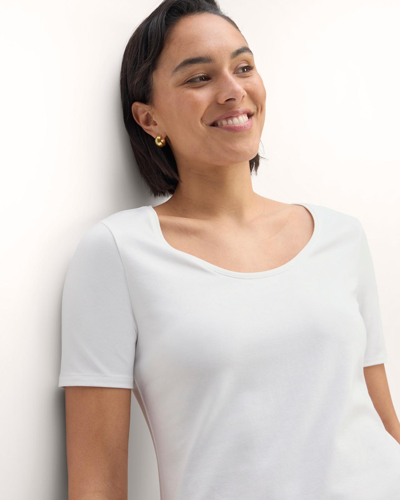 The Form Scoop-Neck Tee Product Image