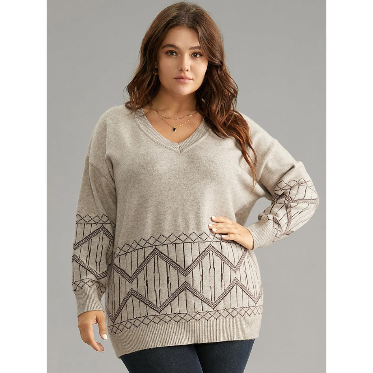 Plus Size Supersoft Essentials Geometric Graphic V Neck Pullover LightBrown Women Casual Loose Long Sleeve V-neck Dailywear Pullovers BloomChic 12/L Product Image