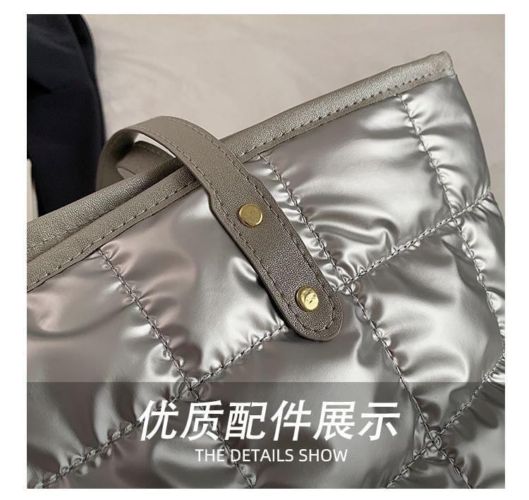 Plain Quilted Tote Bag Product Image