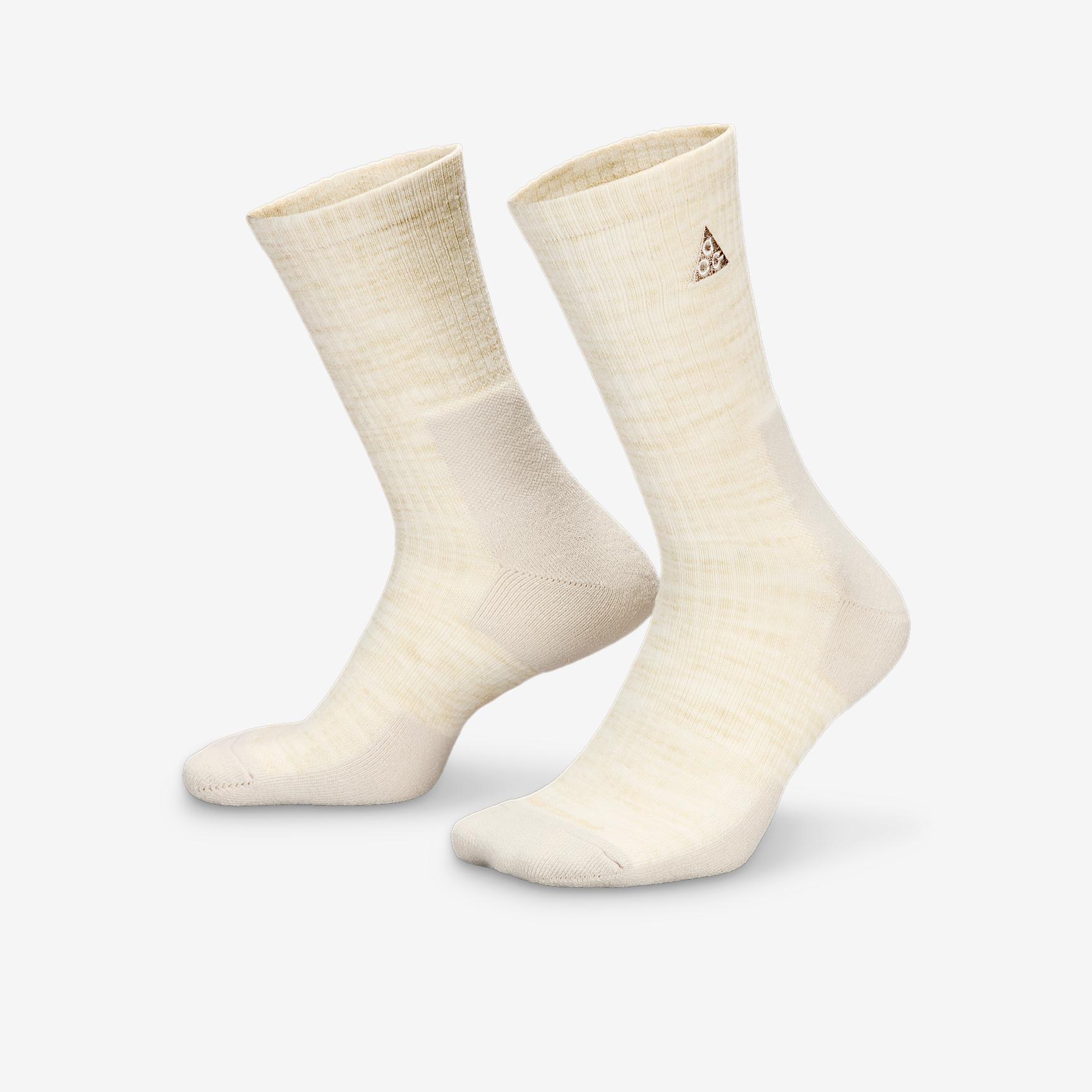 Nike ACG Everyday Cushioned Crew Socks (1 Pair) Product Image