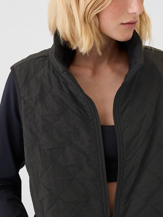 GapFit Quilted Vest Product Image