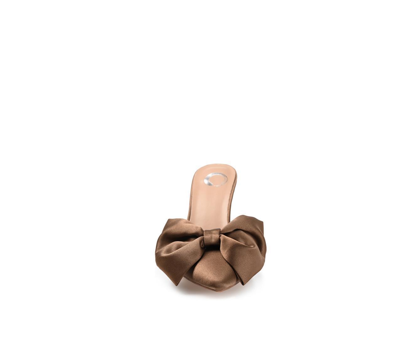 Women's Journee Collection Tiarra Pumps Product Image