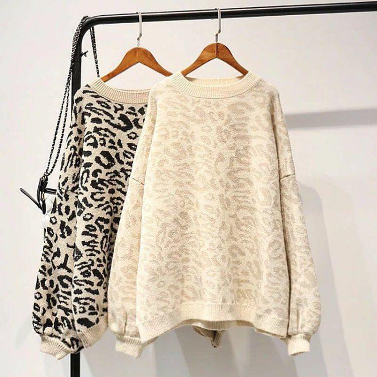 Puff-Sleeve Crew Neck Leopard Print Oversized Sweater Product Image