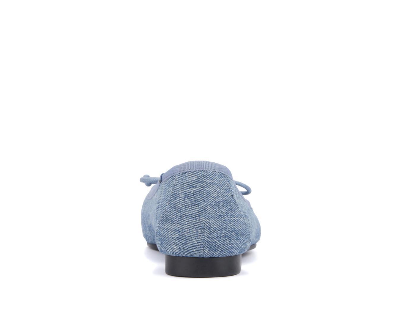 Women's New York and Company Paulina Flats Product Image
