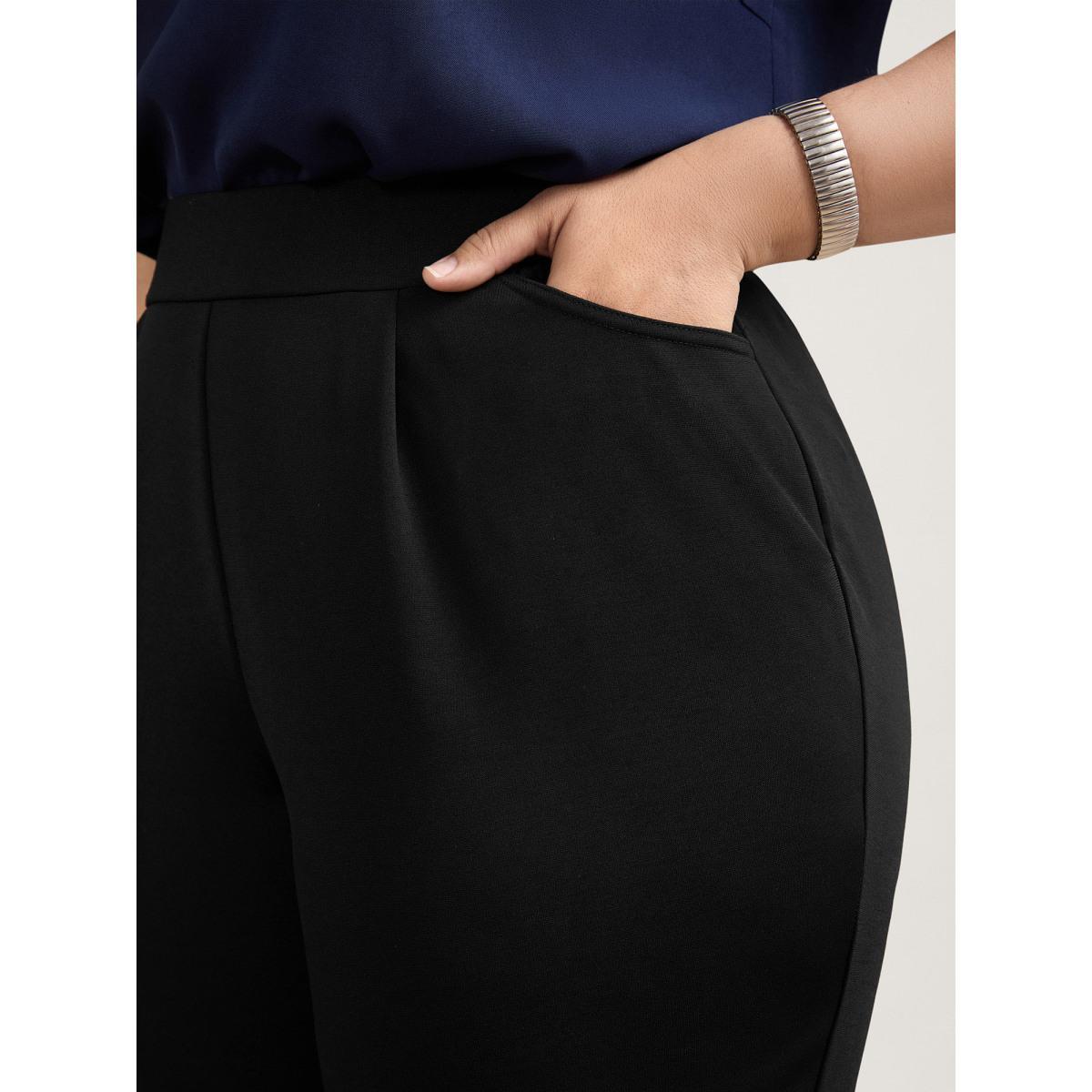 Plus Size Pleated Stretchy Waist Skinny-Fit Pants Women Black Workwear Essentials Bodycon Mid Rise Work Pants BloomChic 30/6X Product Image
