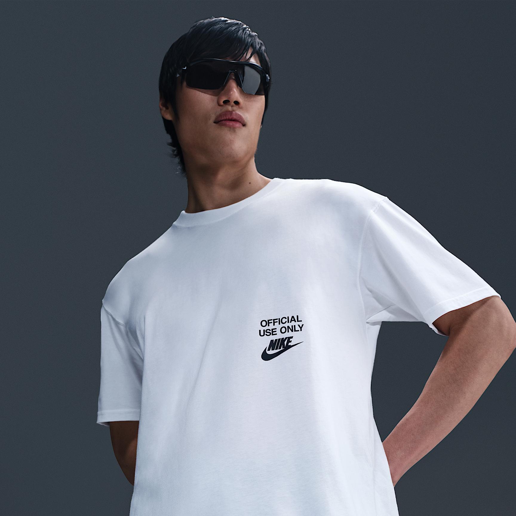 Men's Nike Sportswear Max90 T-Shirt Product Image