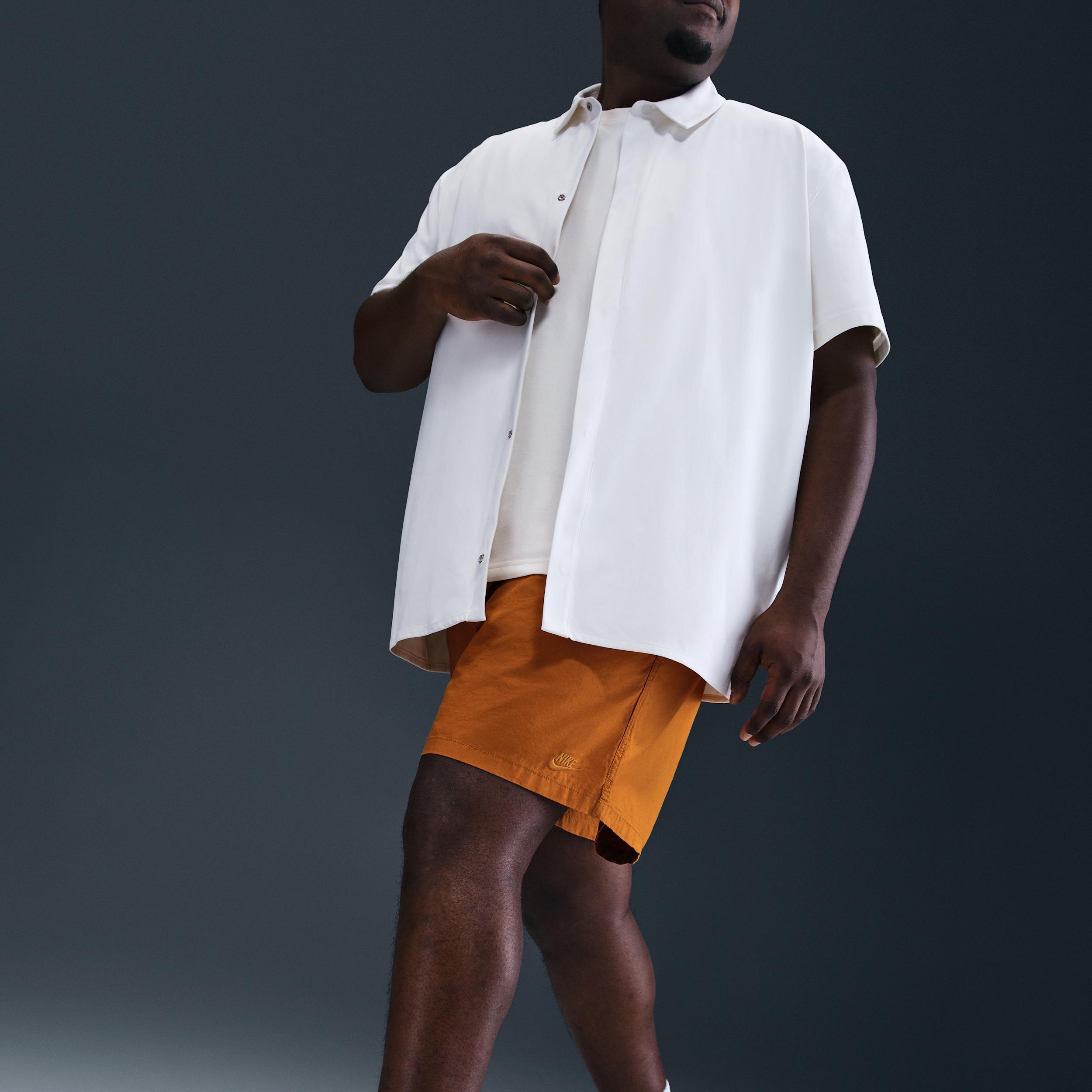 Nike Mens Club Woven Flow Shorts Product Image