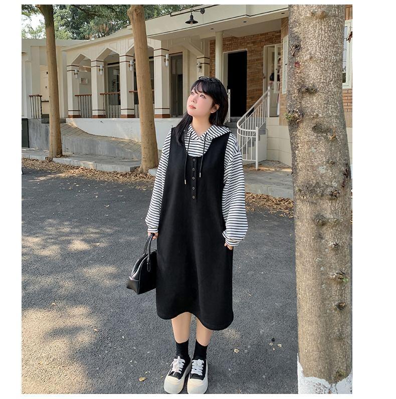 Plus Size Set: Puff-Sleeve Striped Hoodie + Henley Plain Midi Overall Dress Product Image