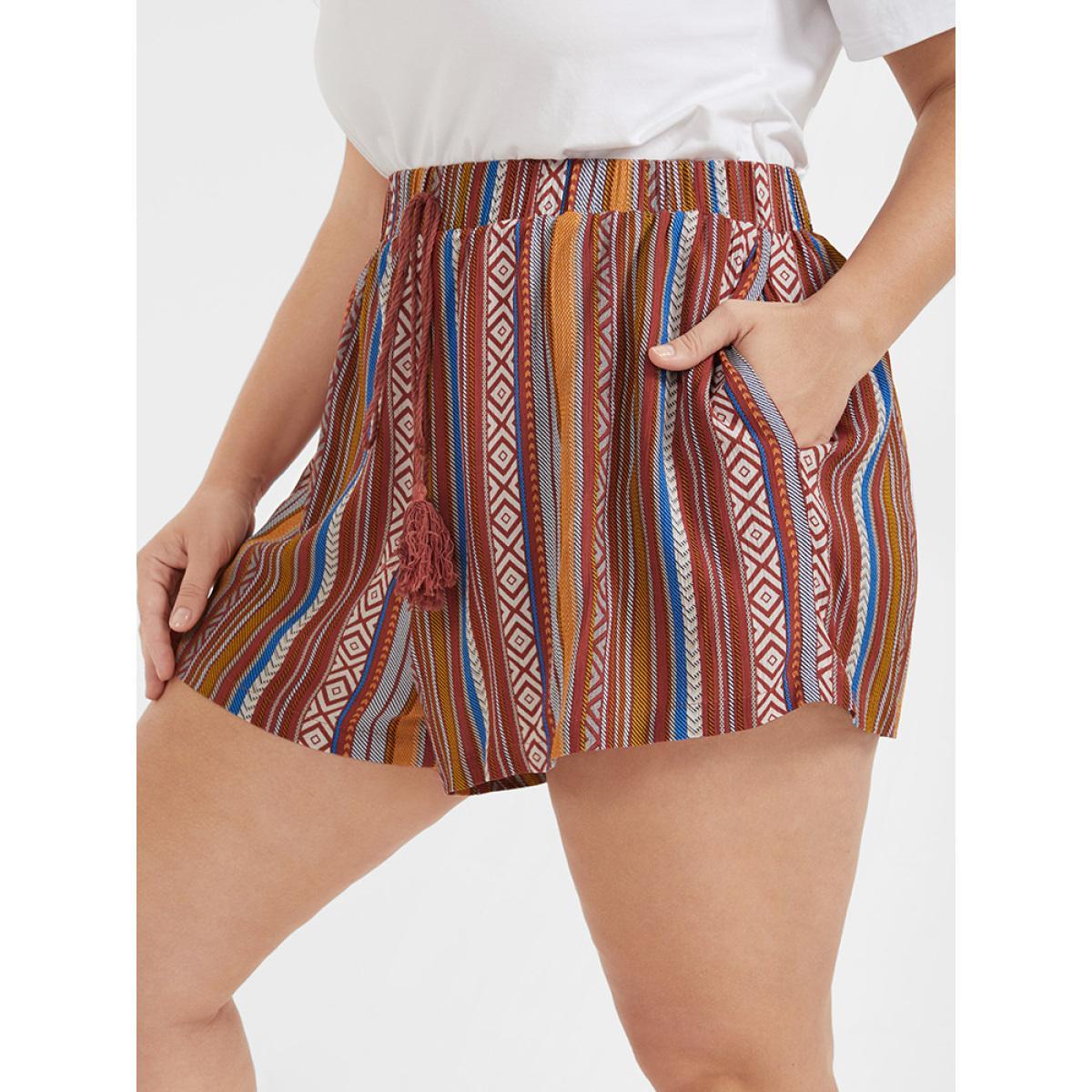 Plus Size Bandana Printed Pocket Knot Waist Shorts Women Multicolor Casual Pocket Dailywear Shorts BloomChic 30/6X Product Image