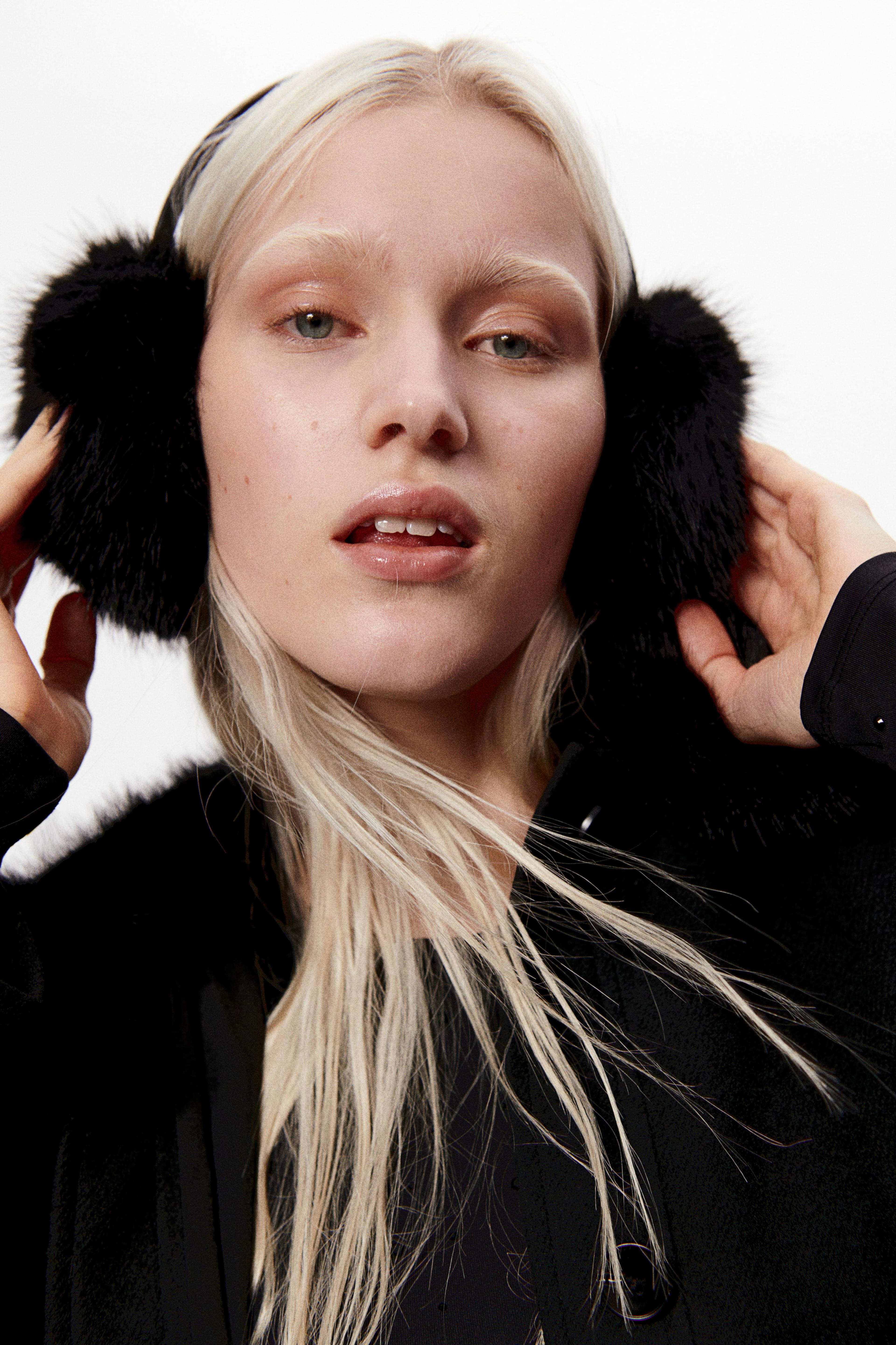 Fluffy Earmuffs Product Image