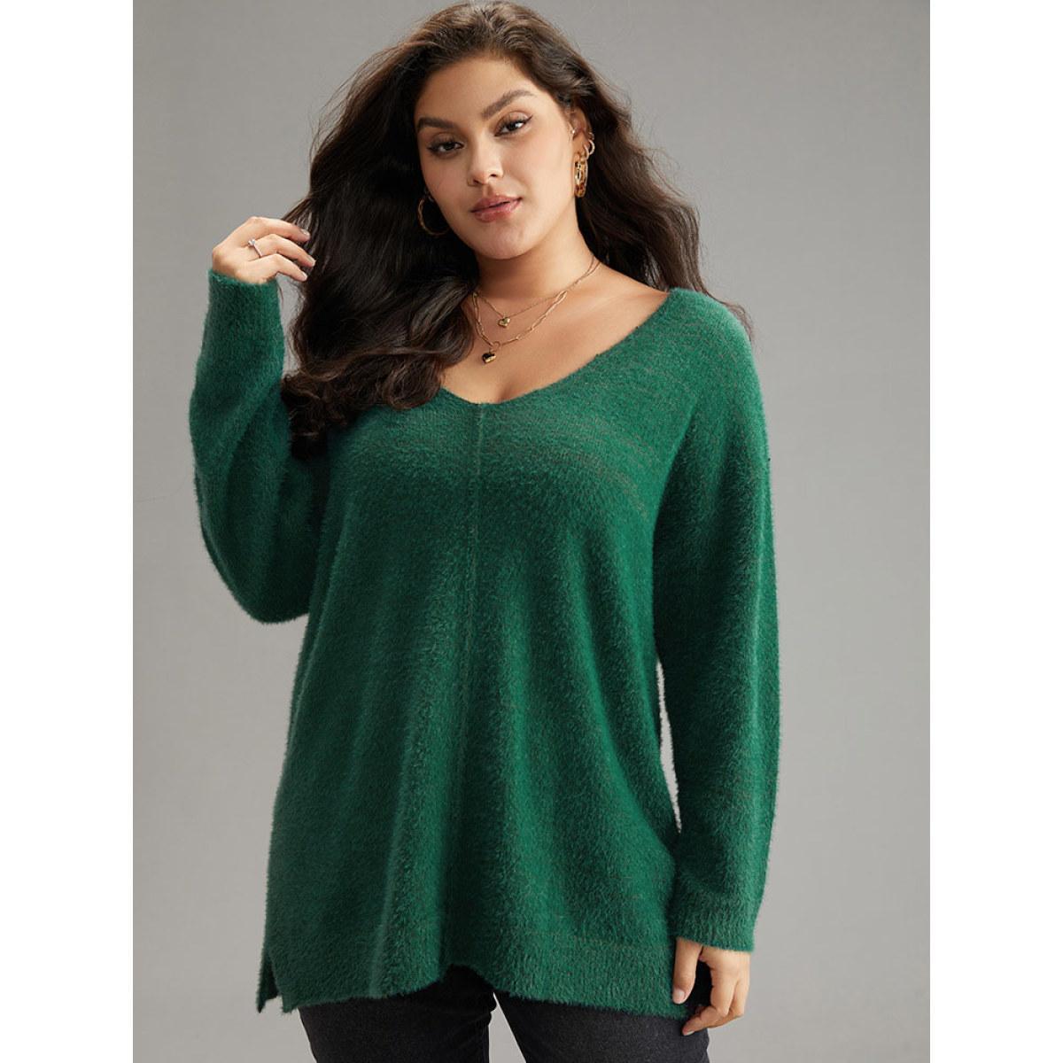 Plus Size Fuzzy Solid Split Side Patchwork Pullover DarkGreen Women Casual Loose Long Sleeve V-neck Dailywear Pullovers BloomChic 26/4X Product Image