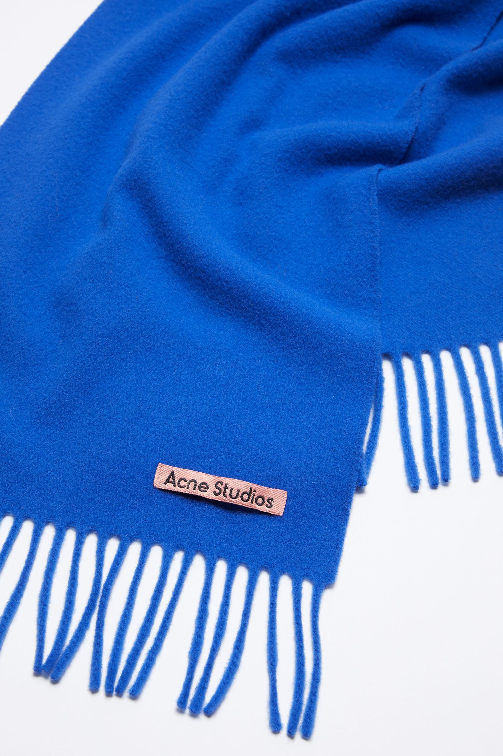 Fringe wool scarf - skinny Product Image