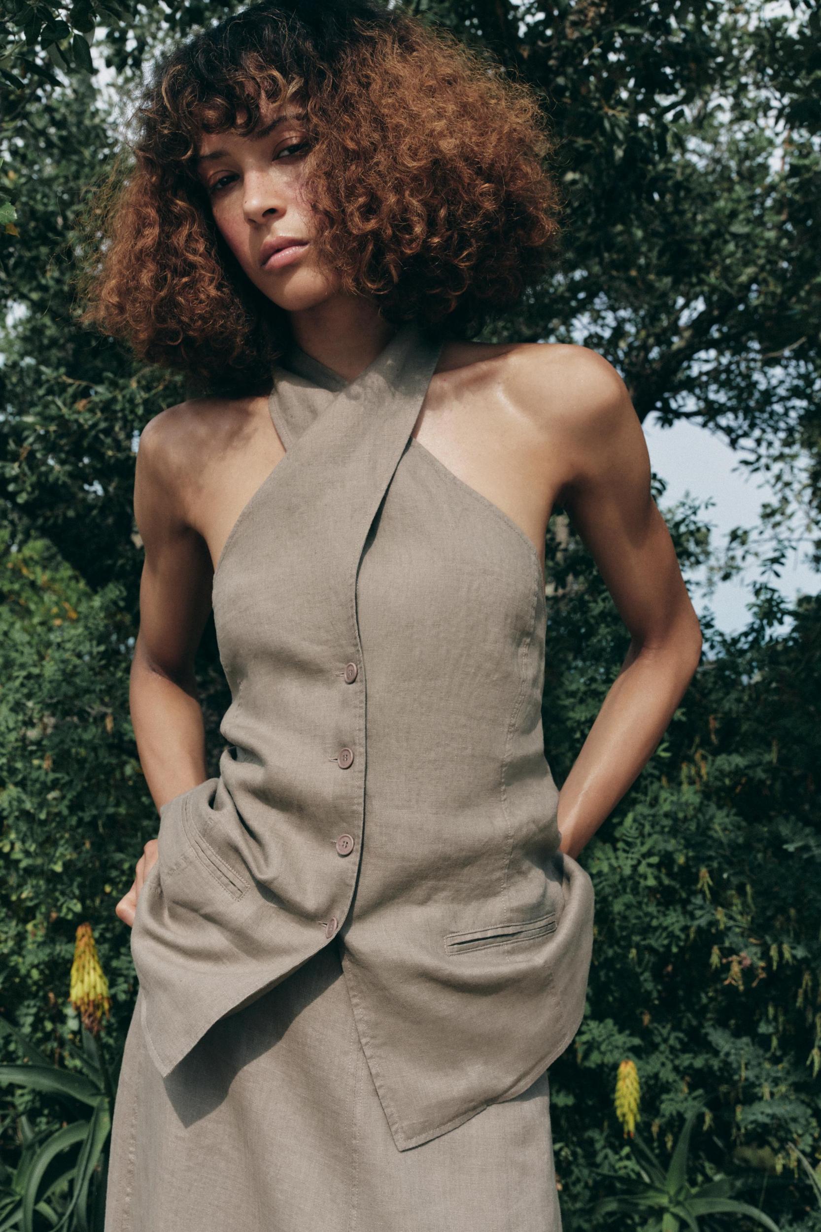100% LINEN HALTER VEST TOP ZW COLLECTION Product Image