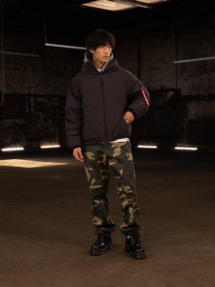 INSULATED HOODED PARKA Product Image