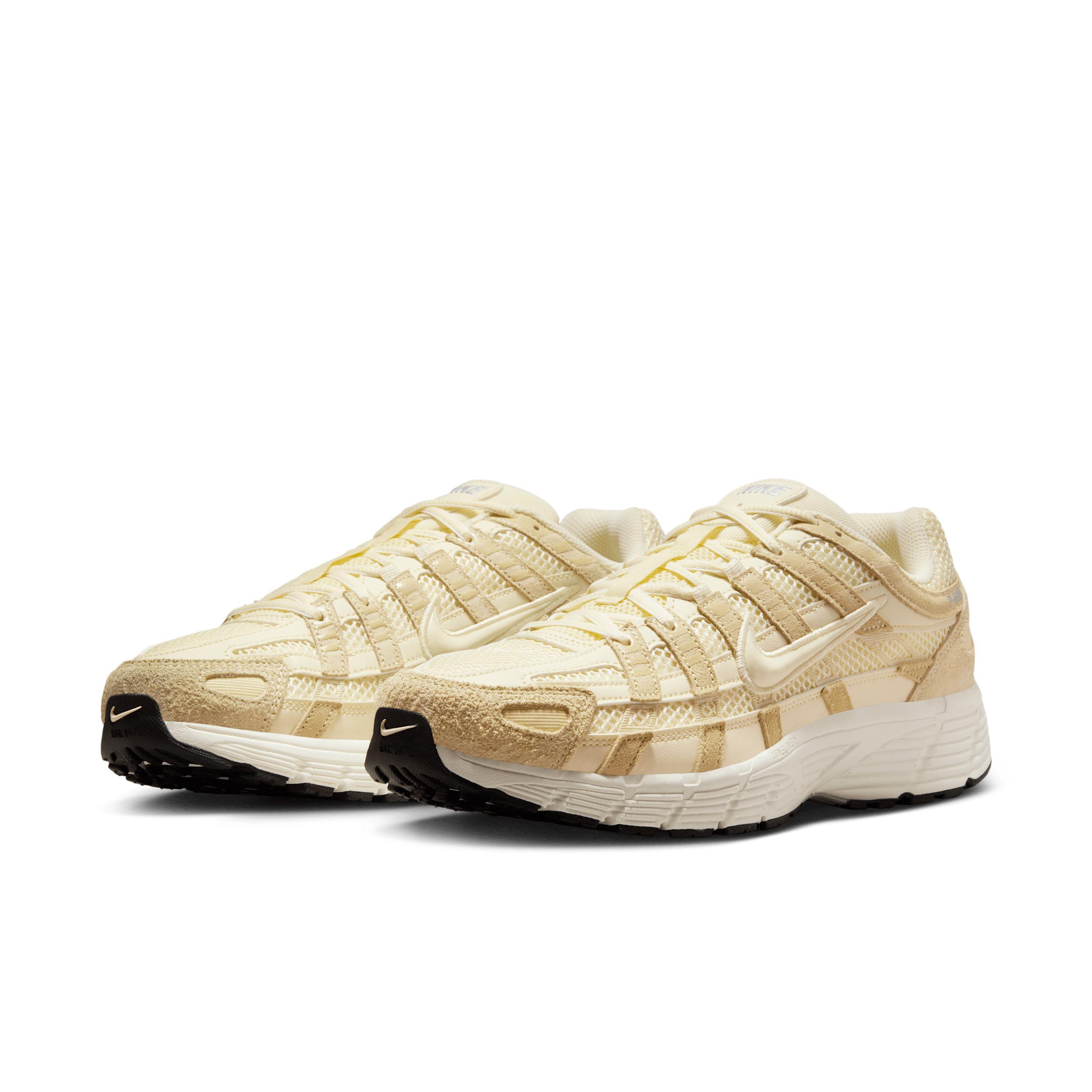 Nike Men's Revolution 7 Road Running Shoes (Extra Wide) Product Image