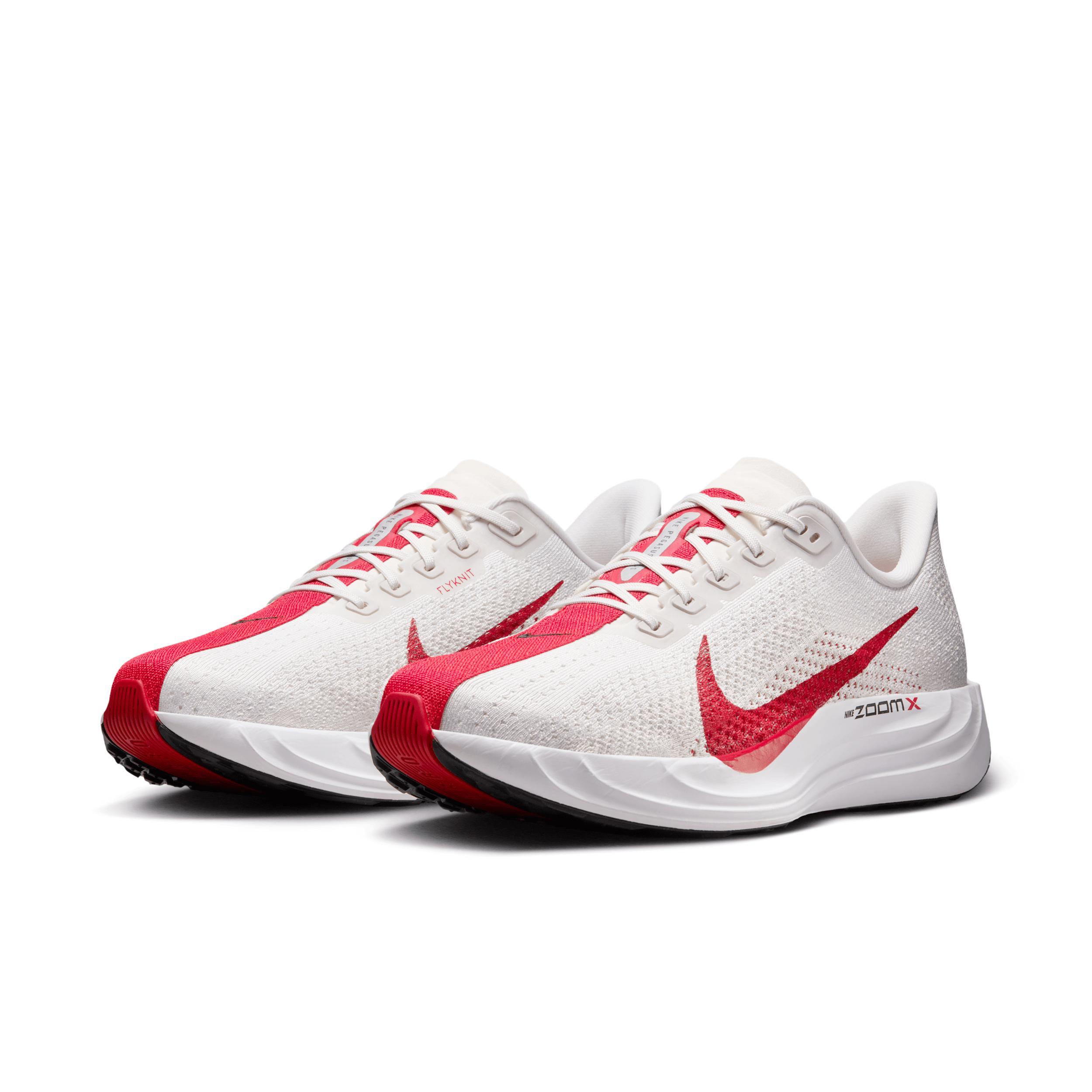 Nike Men's Pegasus Plus Road Running Shoes Product Image