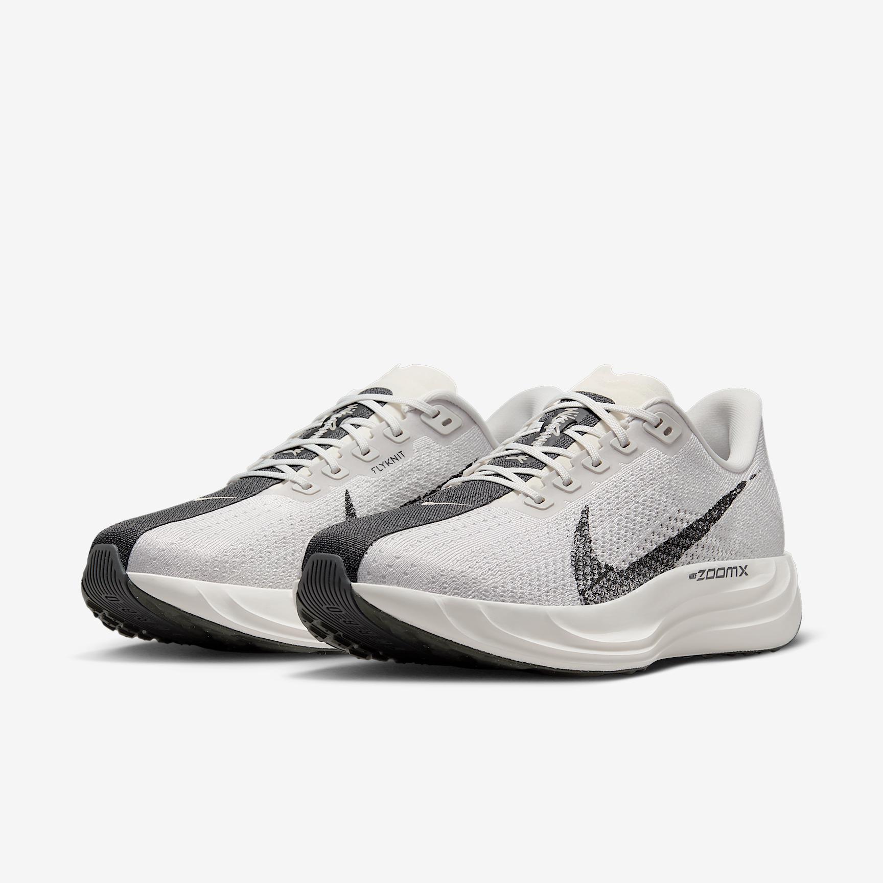 Nike Pegasus Plus Men's Road Running Shoes Product Image