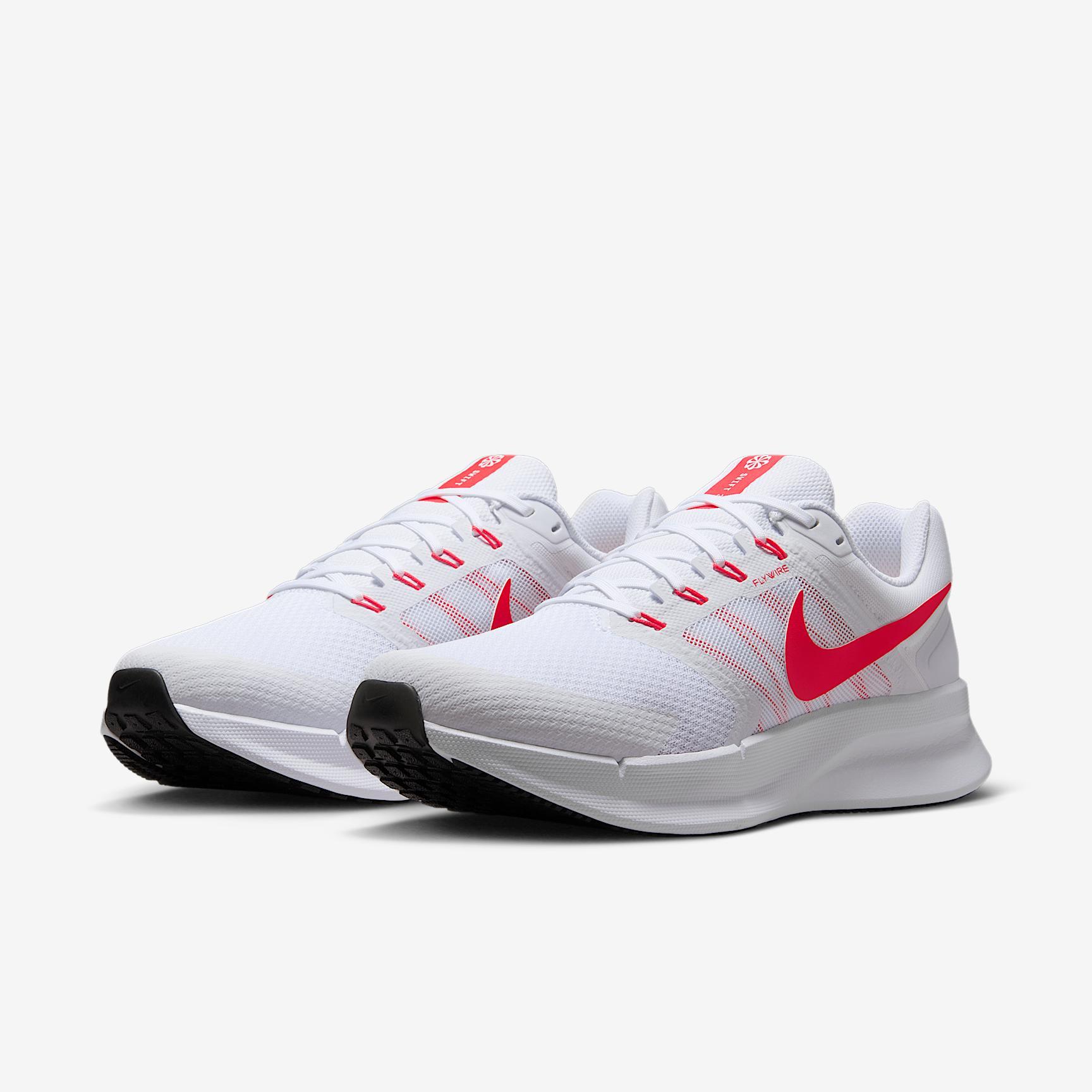 Nike Men's Run Swift 3 Road Running Shoes Product Image