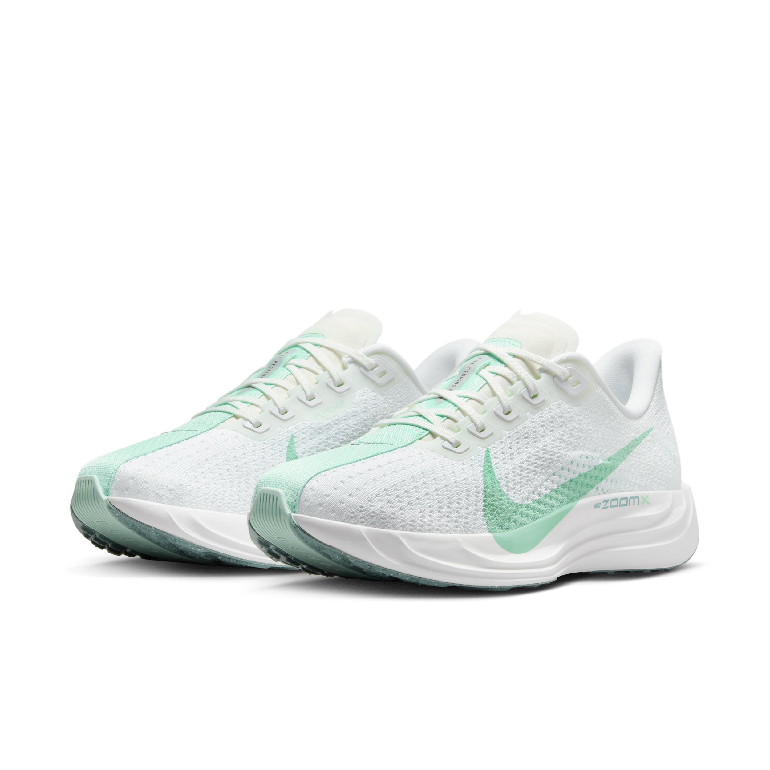 Nike Women's Pegasus Plus Road Running Shoes Product Image
