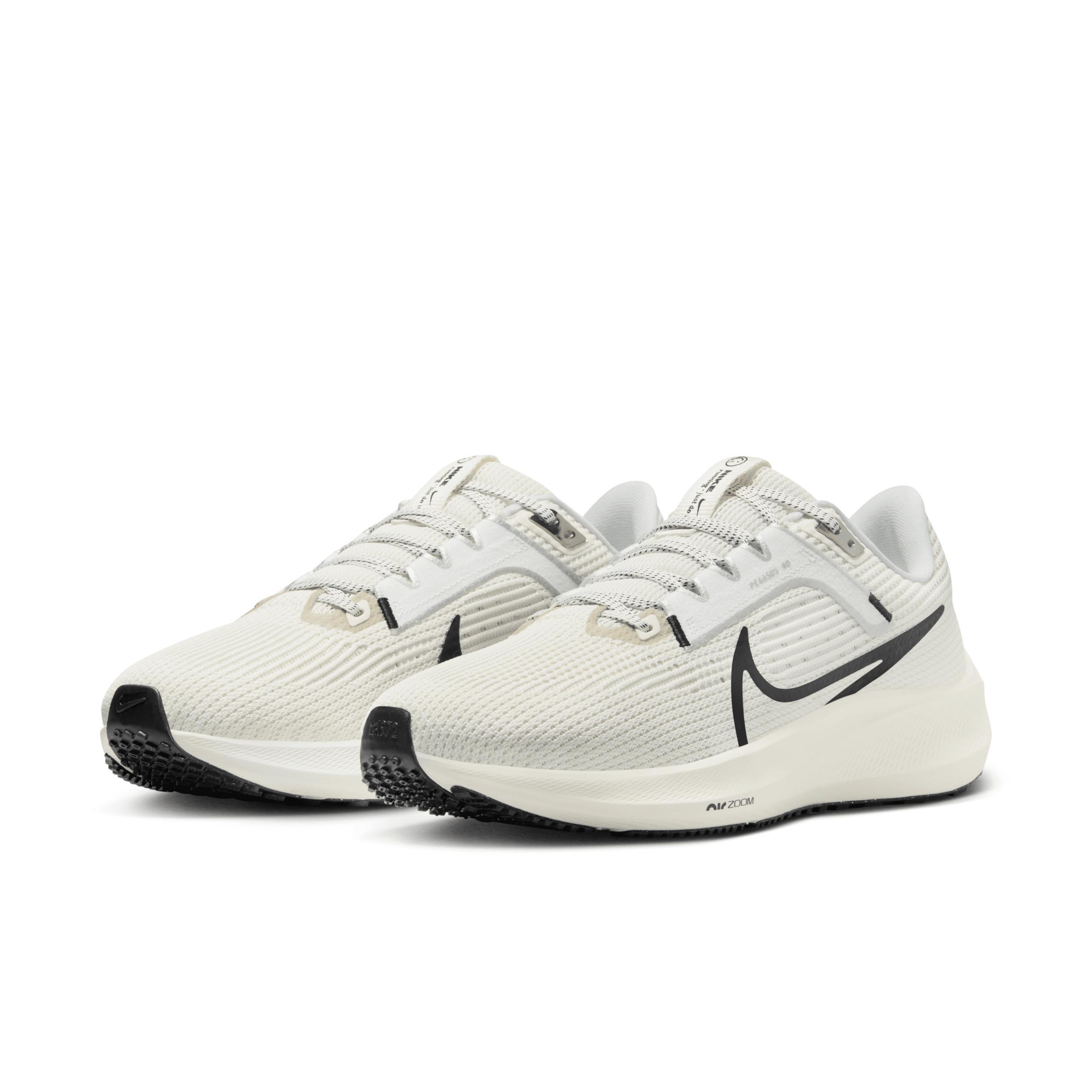 Nike Womens Zoom Pegasus 40 - Training Shoes Sail/Black/Coconut Milk Product Image