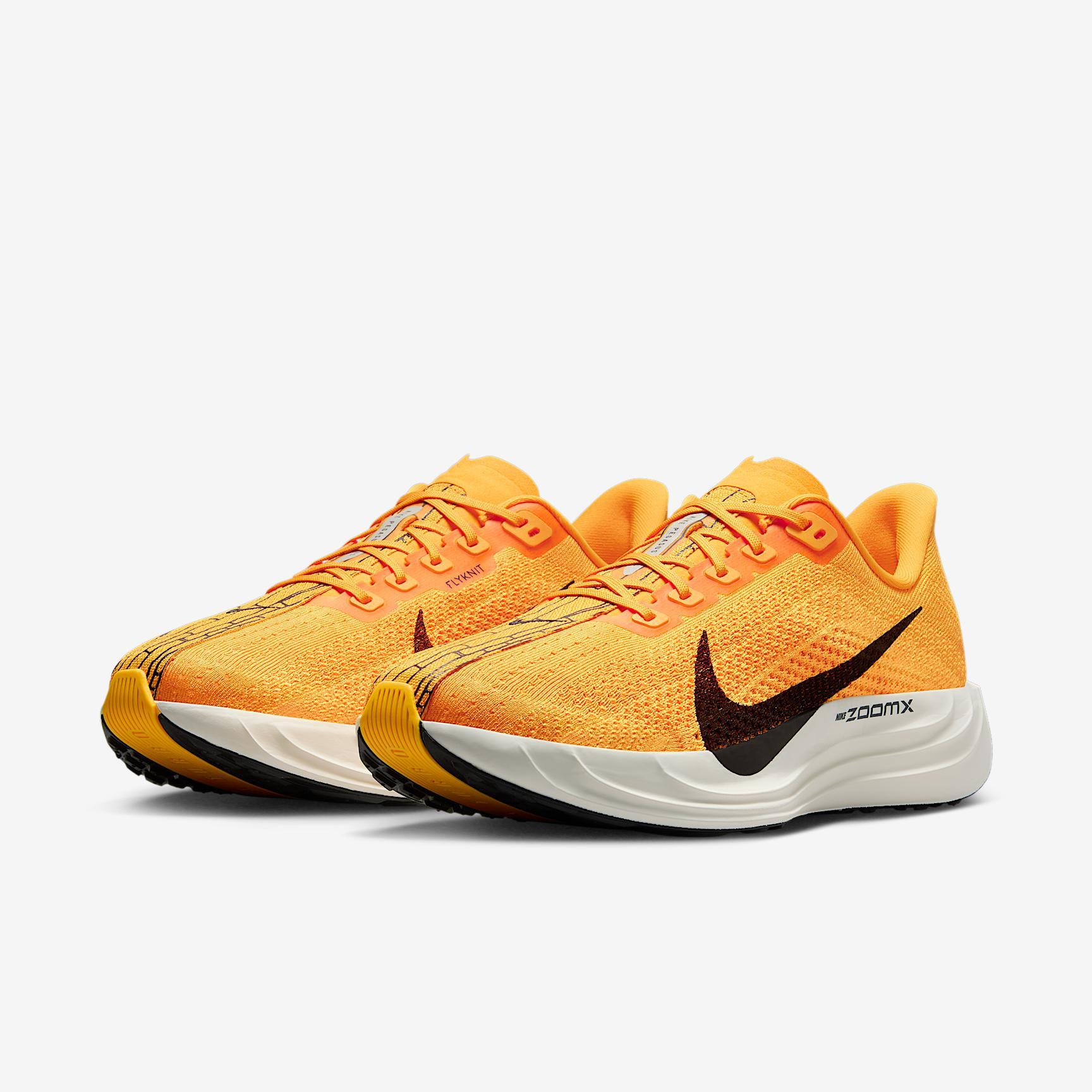 Nike Pegasus Plus LV8 Men's Road Running Shoes Product Image