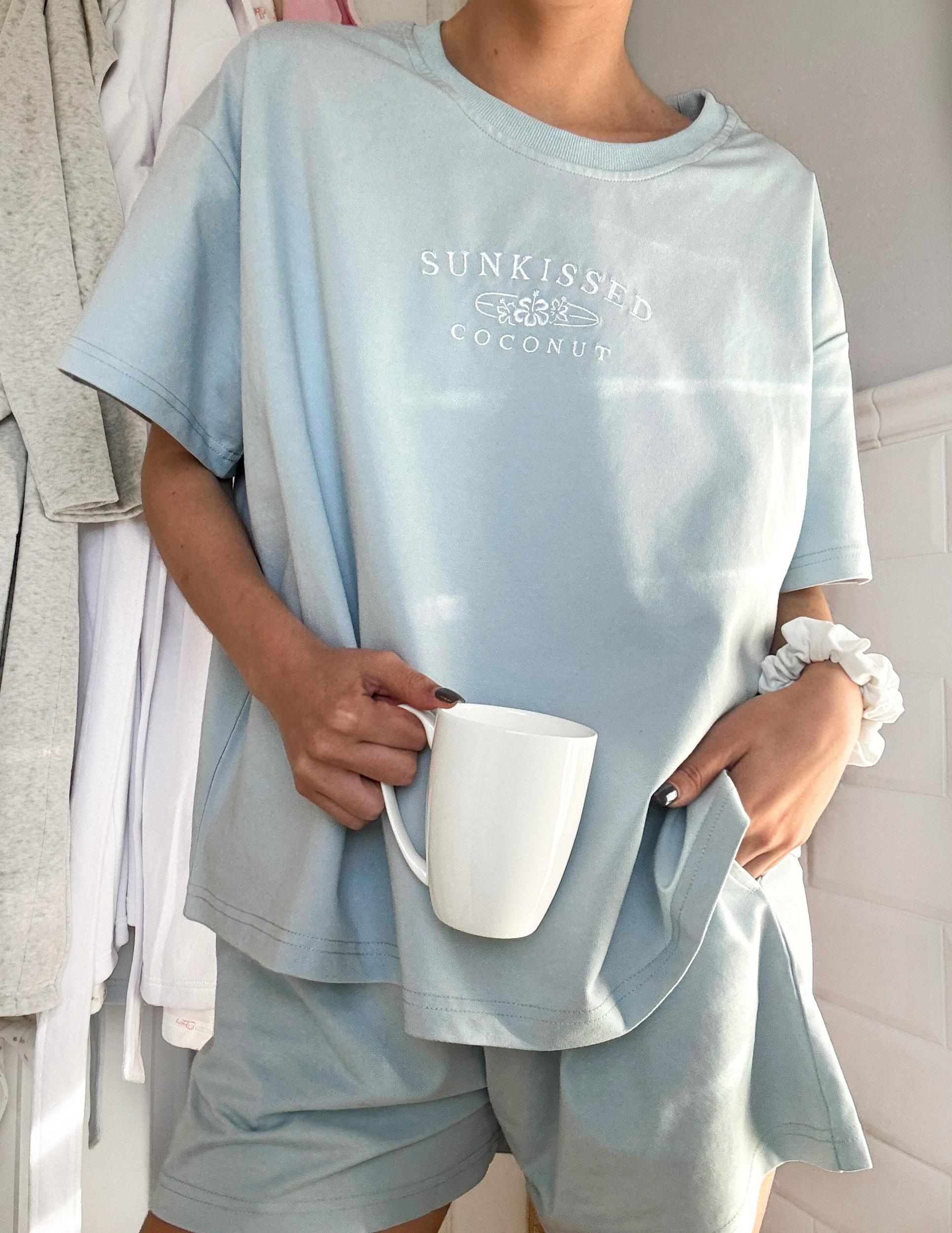Hamptons Blue Basic Watercolor shorts Product Image
