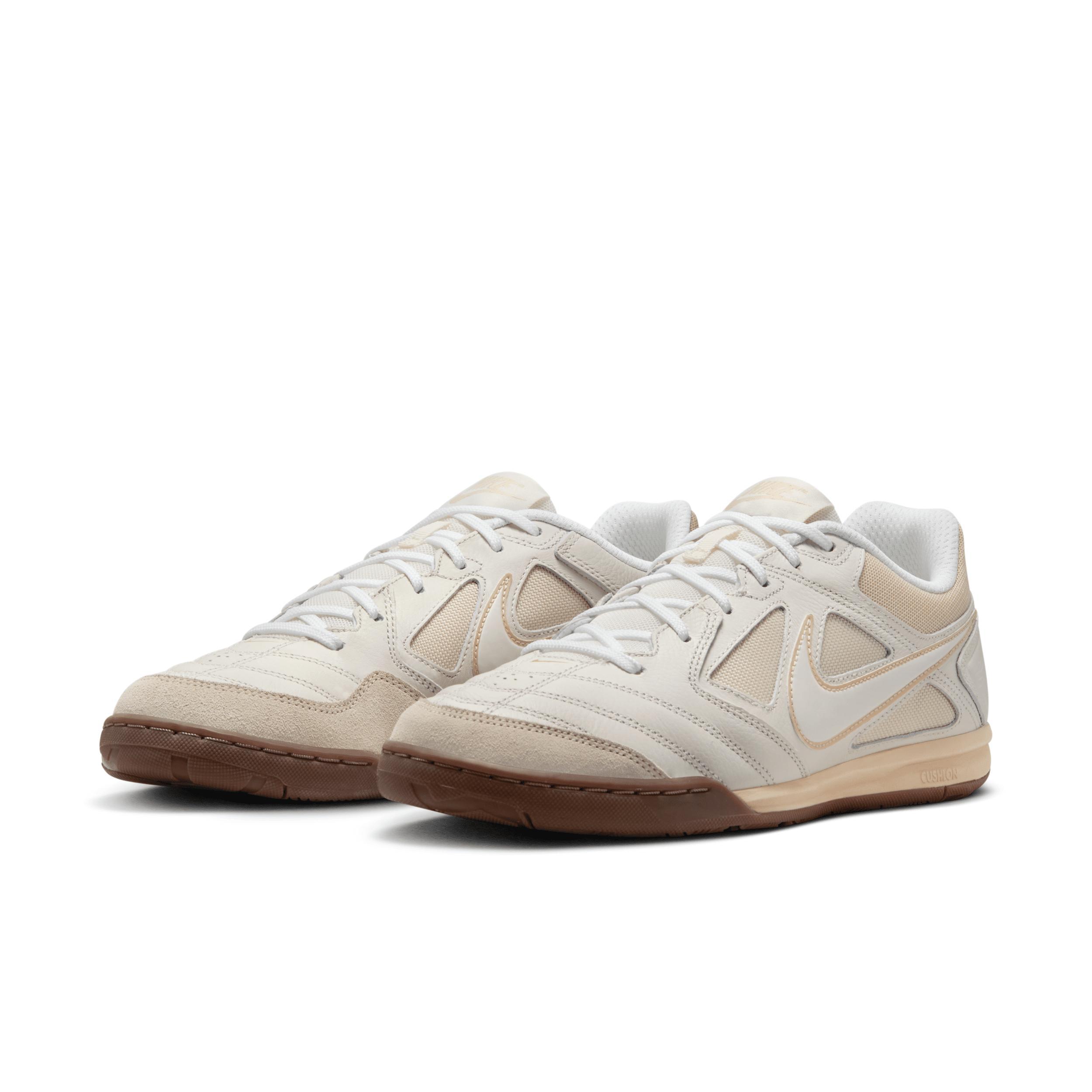 Nike Men's Gato Shoes Product Image