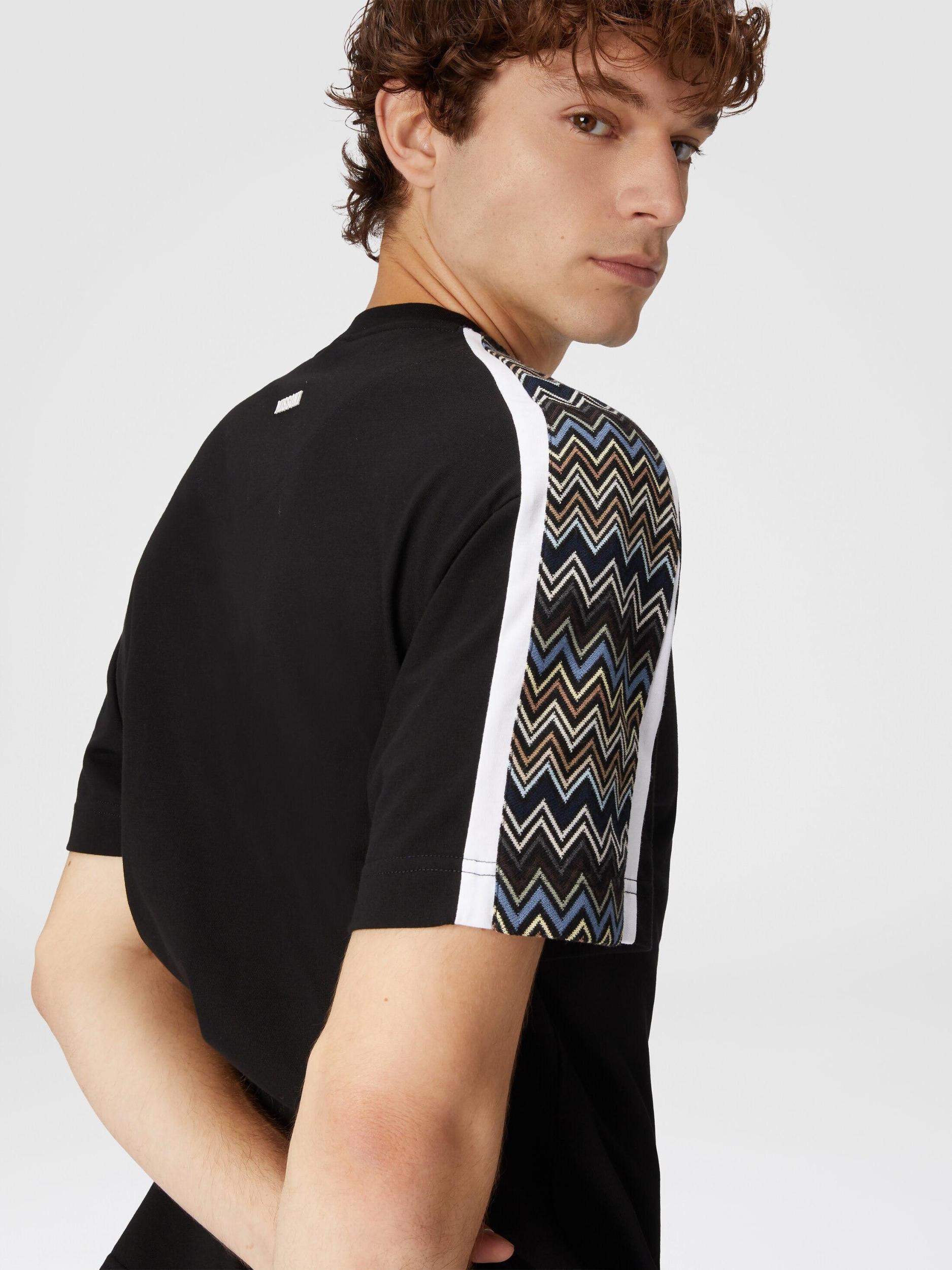 Cotton jersey T-shirt with zigzag inserts Product Image