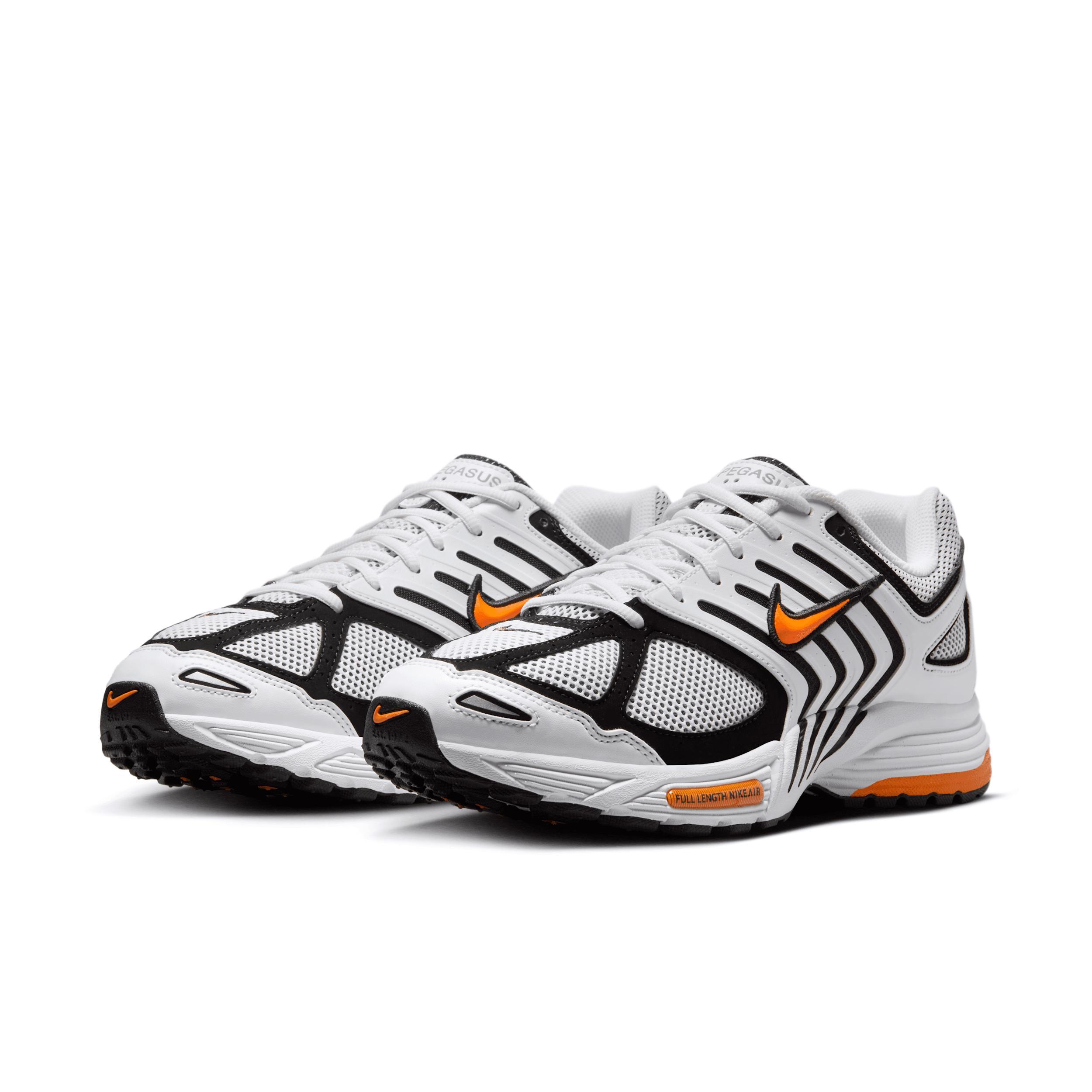 Nike Men's Air Pegasus 2005 Shoes Product Image