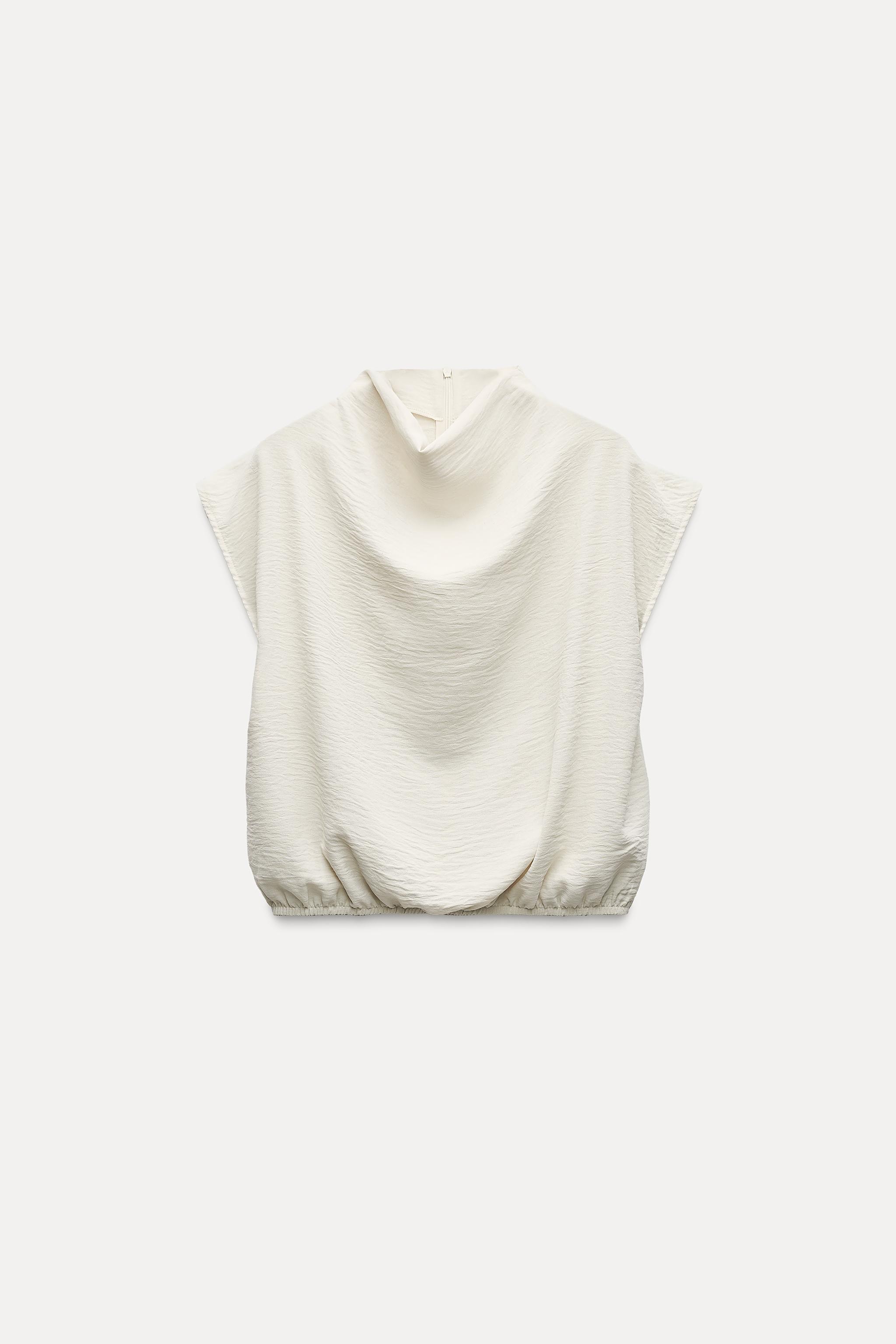 FLOWY PLEATED PANTS Product Image