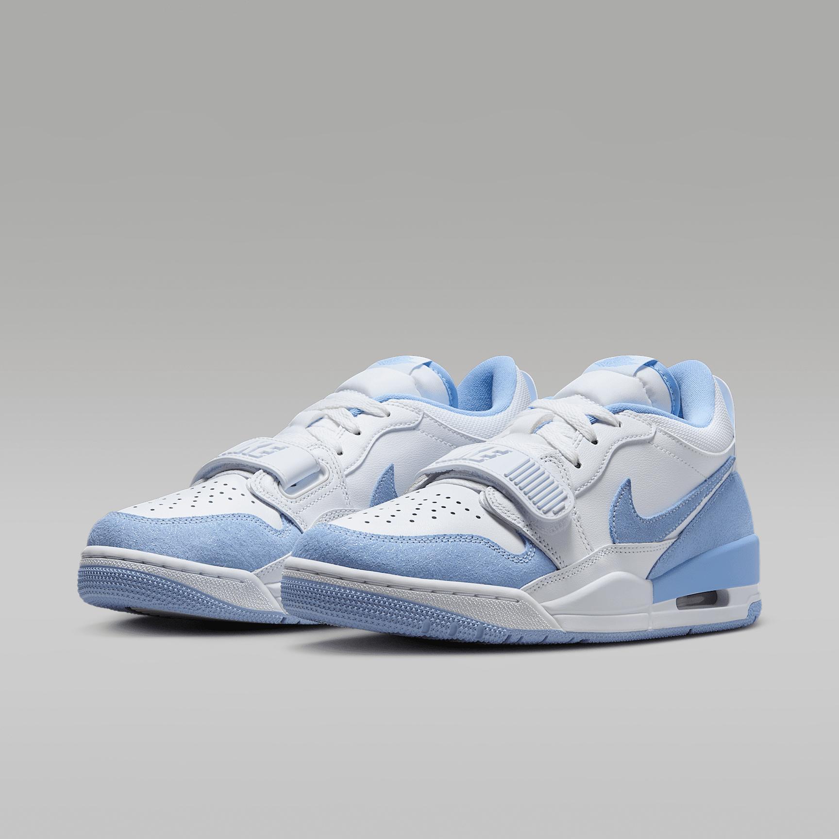 Air Jordan Legacy 312 Low Women's Shoes Product Image