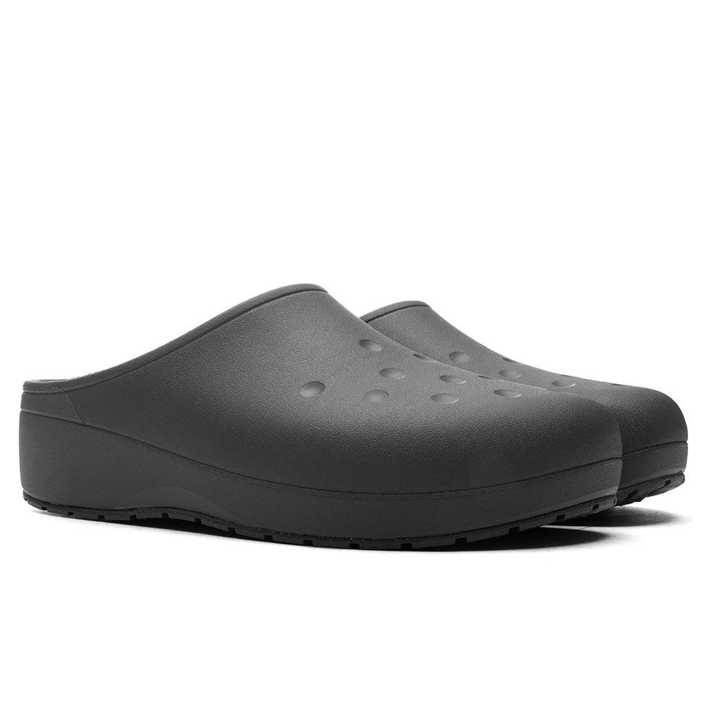 Crocs Classic Quiet Clog - Black Sand Male Product Image