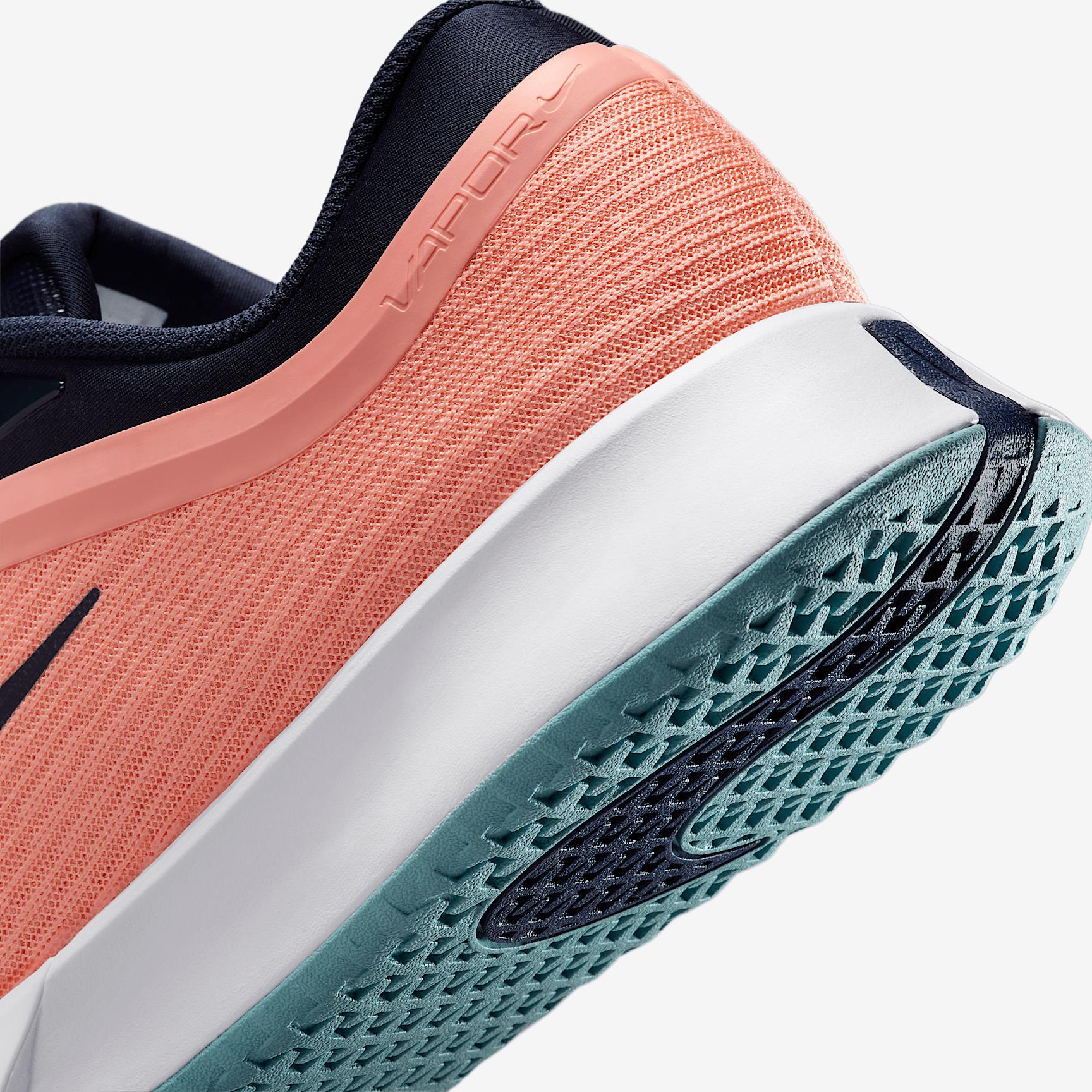 Nike Men's Vapor Pro 3 Hard Court Tennis Shoes Product Image