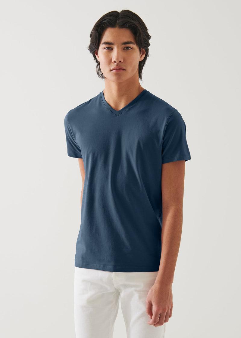 Patrick Assaraf Iconic V-Neck T-Shirt Product Image