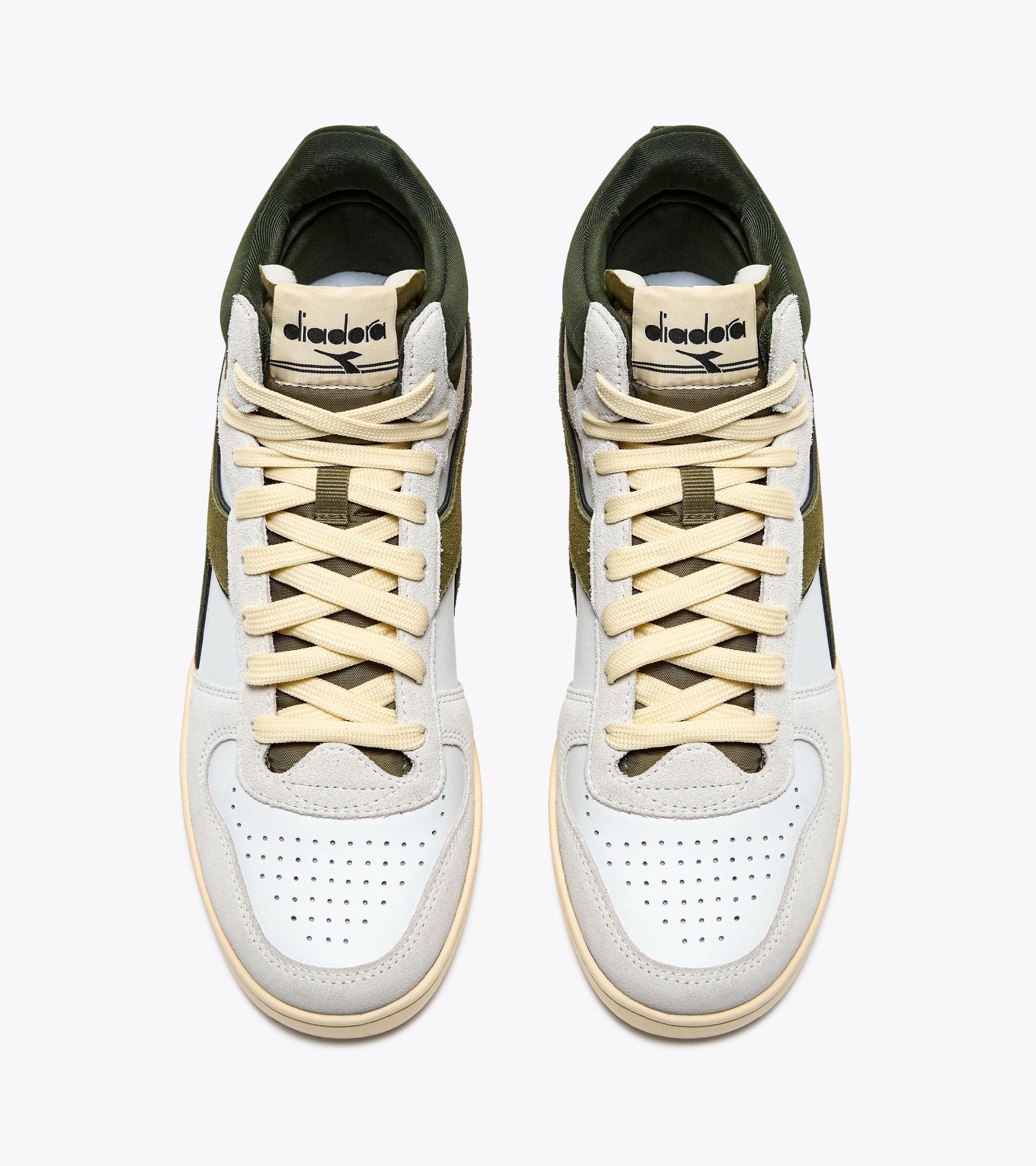 MAGIC BASKET DEMI CUT SUEDE LEATHER Product Image